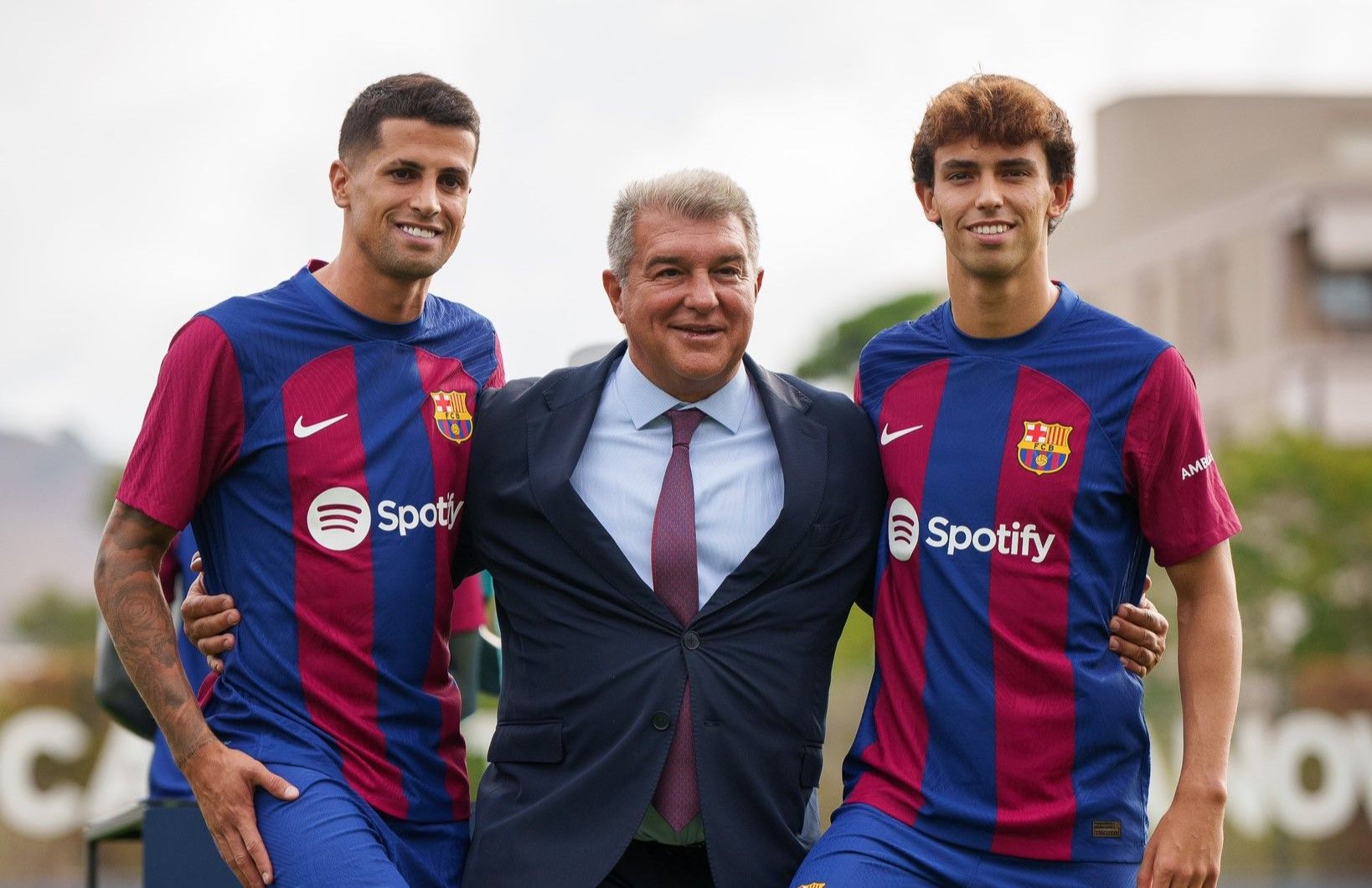 Joao Félix y Cancelo podrán debutar este domingo con el Barcelona