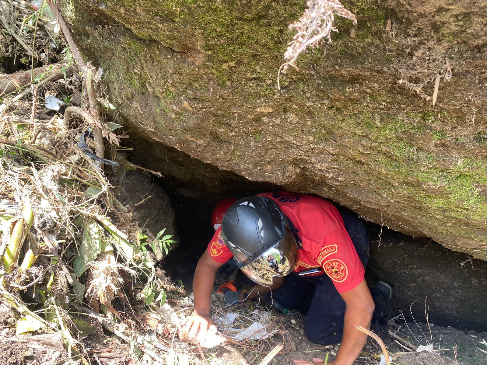 Rescatan a otra víctima mortal del asentamiento Dios es Fiel