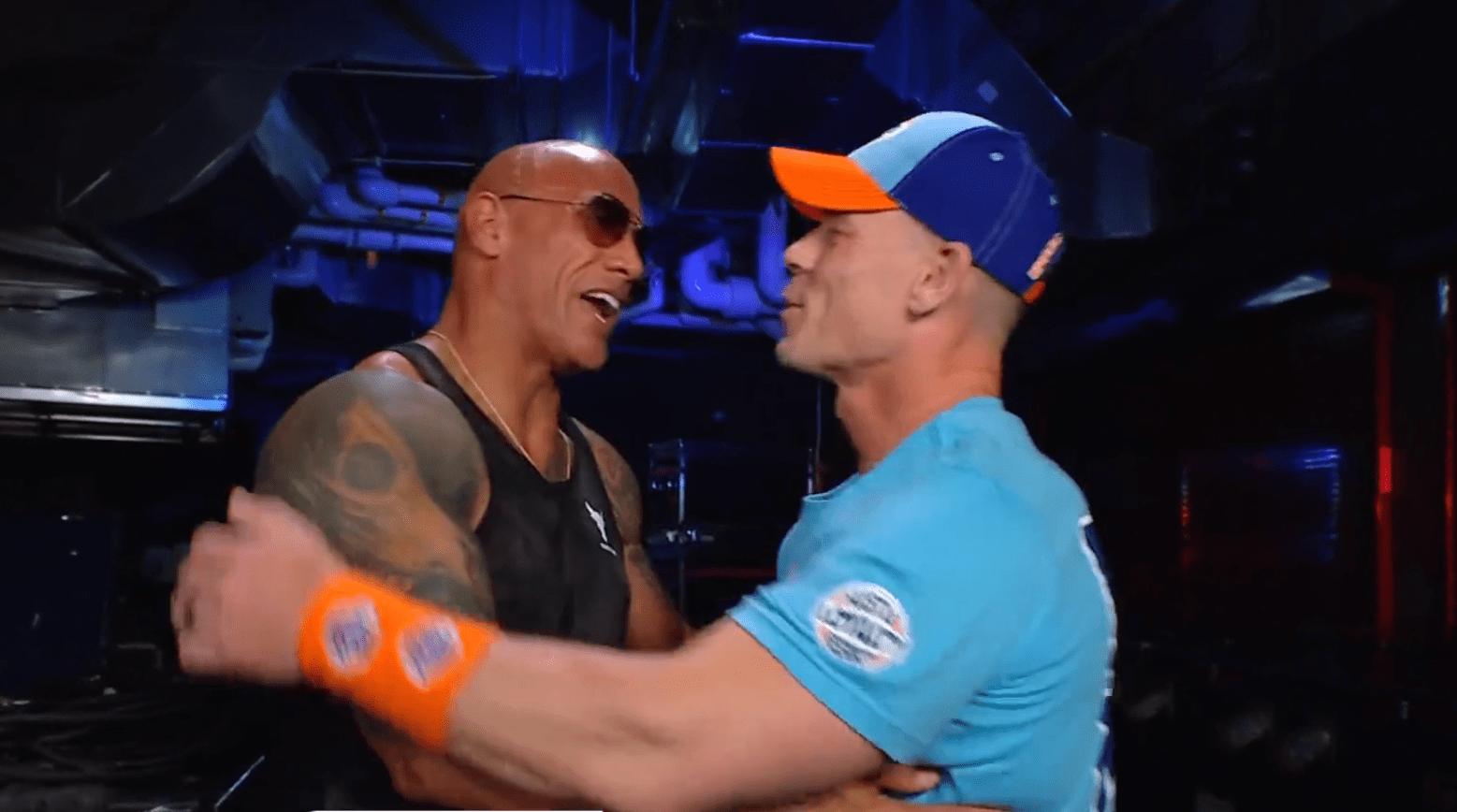 The Rock vuelve a la WWE y se reúne con John Cena en SmackDown