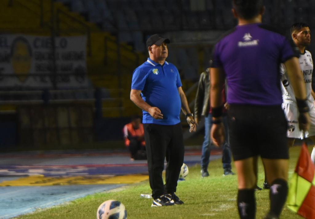 Willy Coito Olivera revela las claves del triunfo ante Xelajú