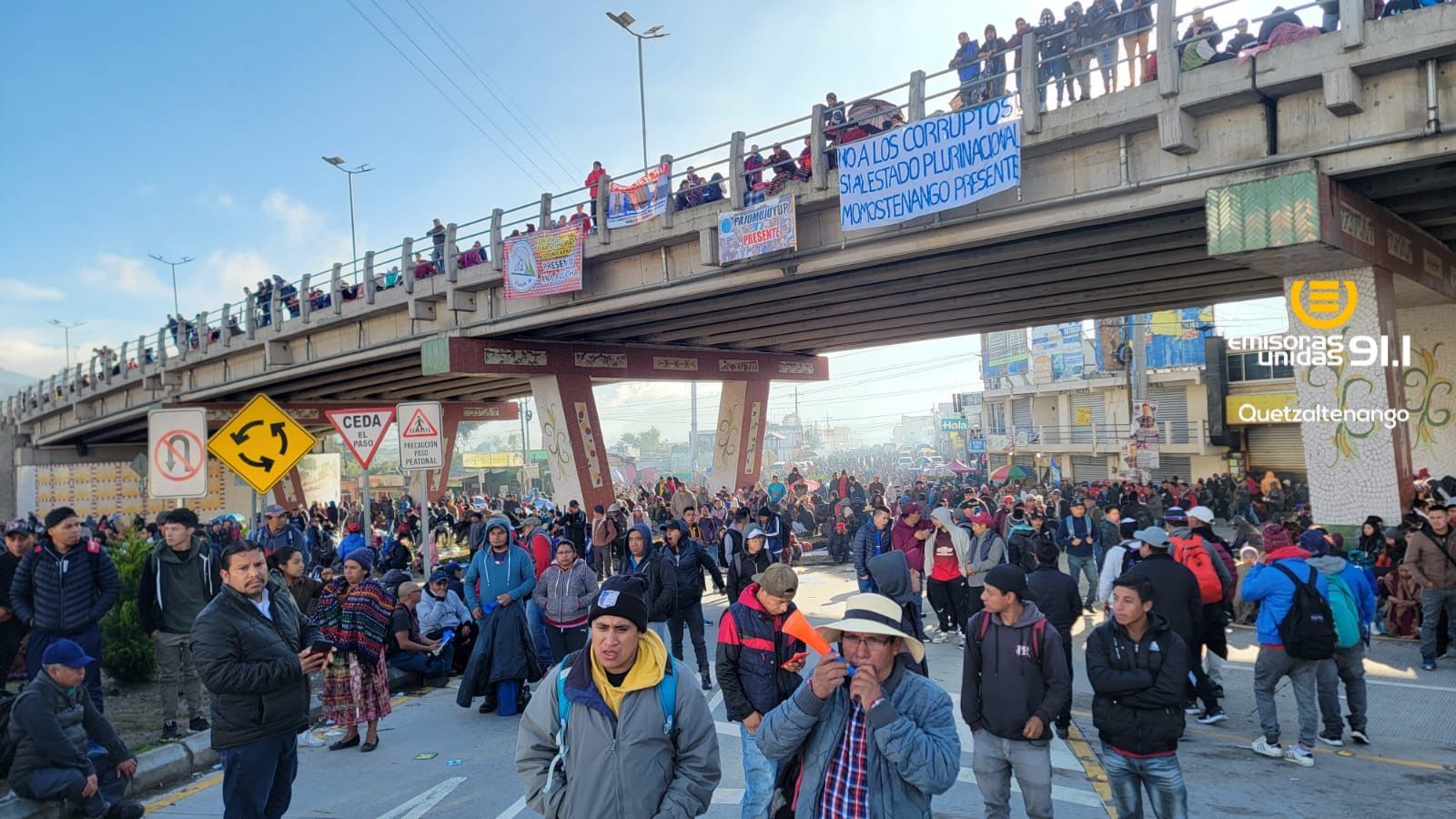 Bloqueos continúan por segunda consecutivo