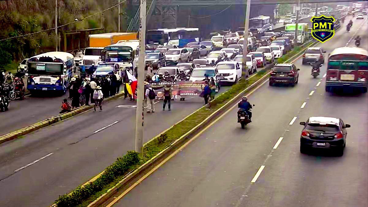 PMT reporta tensión entre automovilistas y manifestantes en ruta al Atlántico