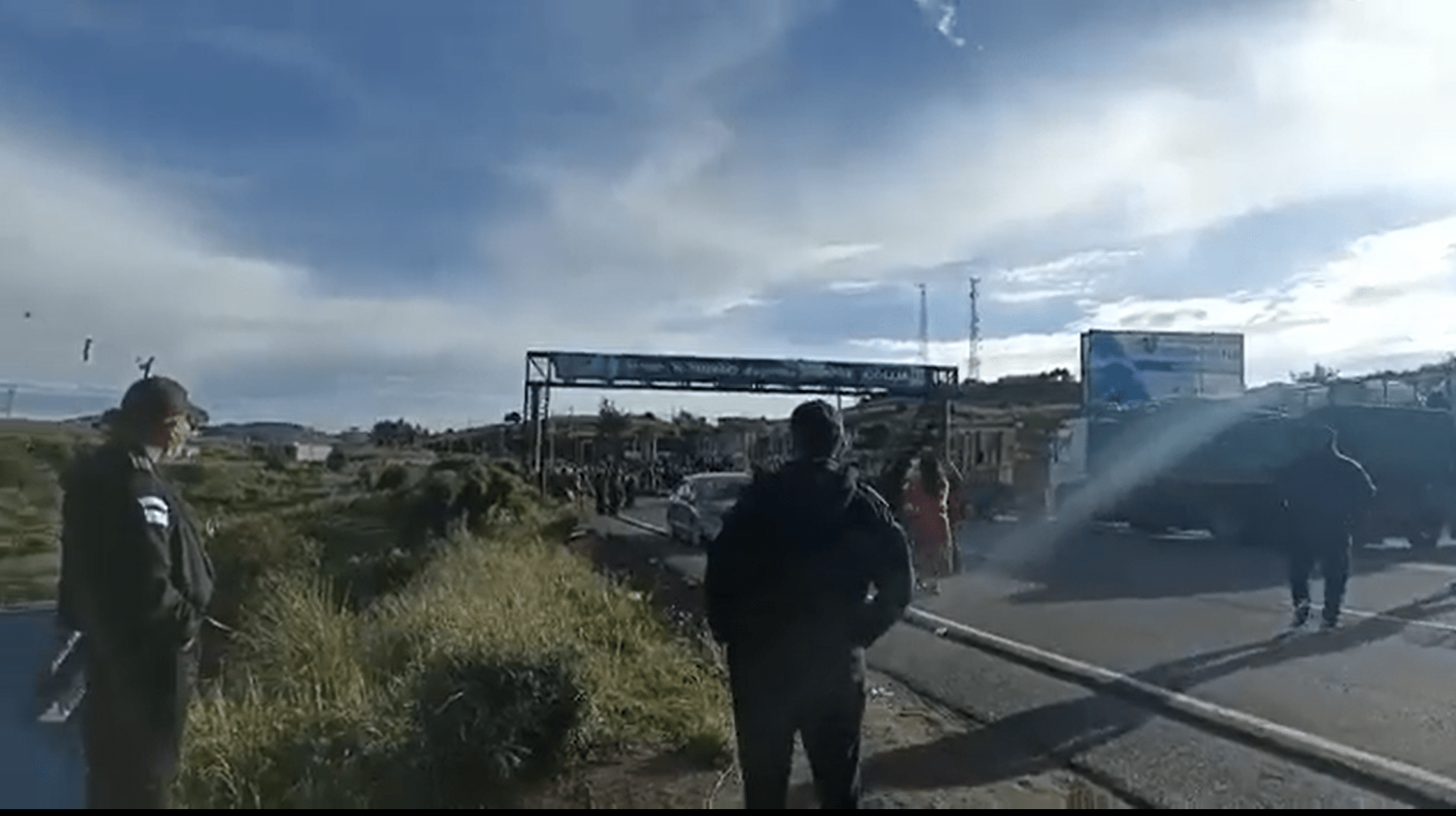 Bloqueos se mantienen activos en la ruta Interamericana