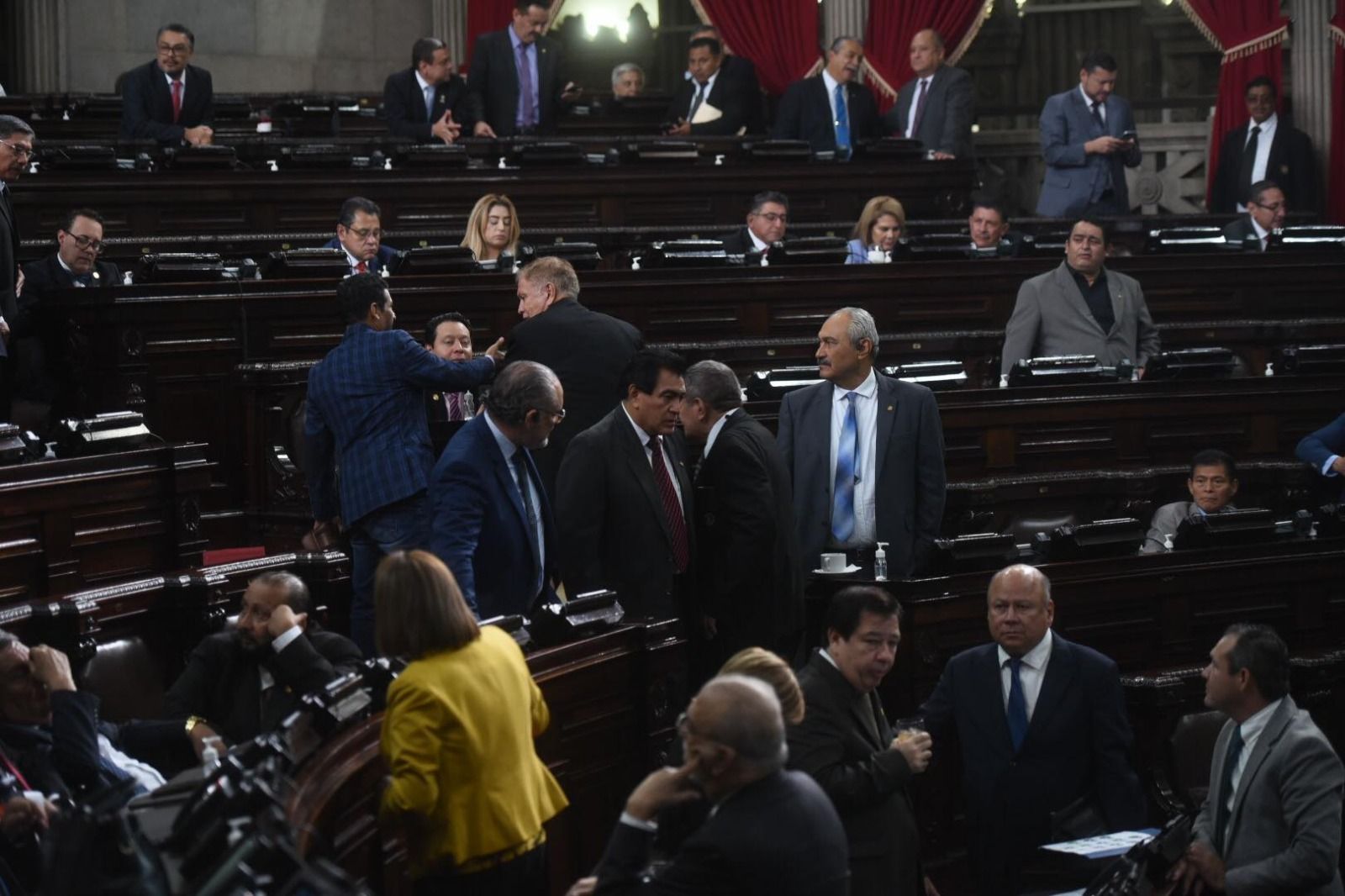 Congreso limita plazo a Comisiones Pesquisidoras de antejuicio