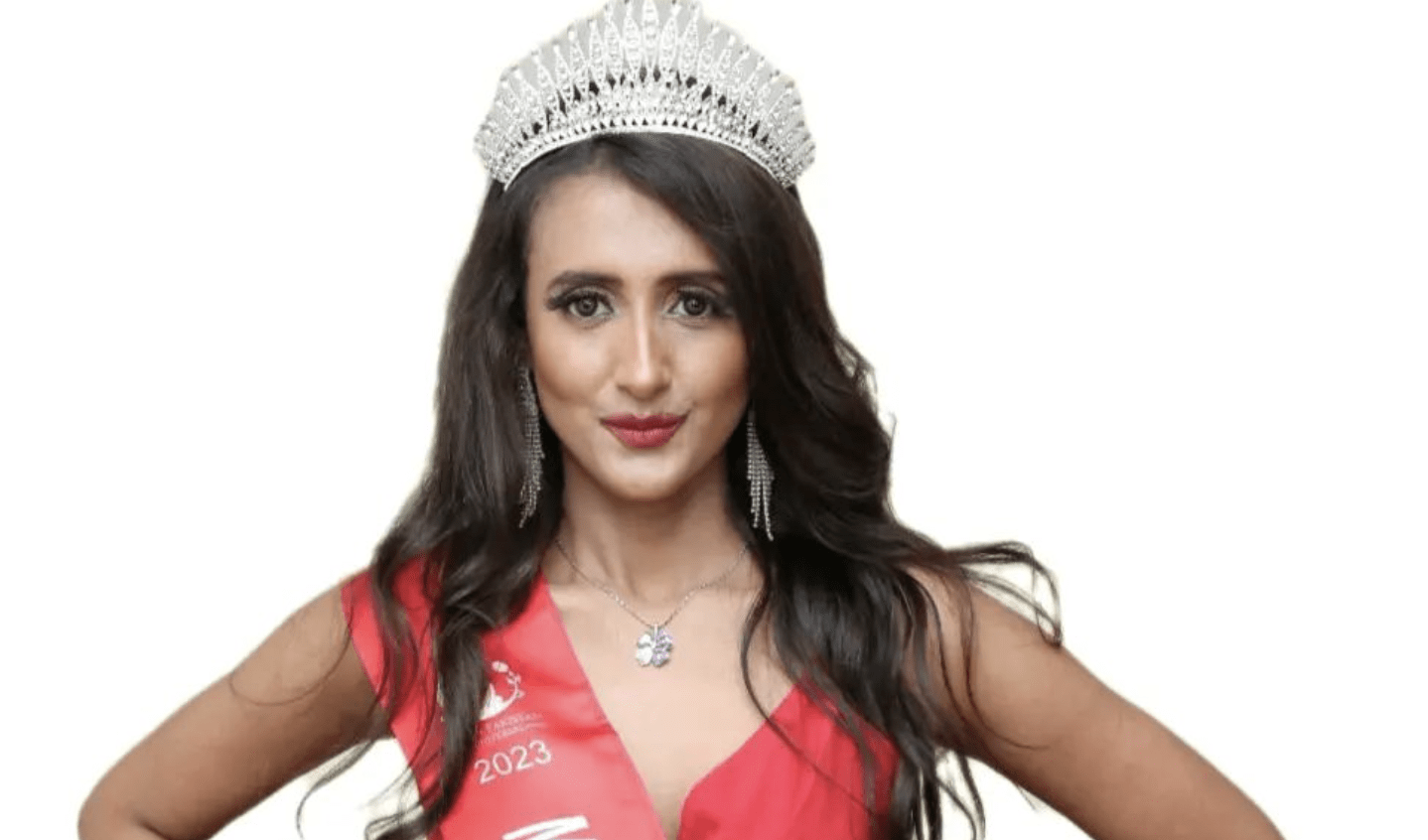 Miss Pakistán protagoniza la primera polémica en Miss Universo