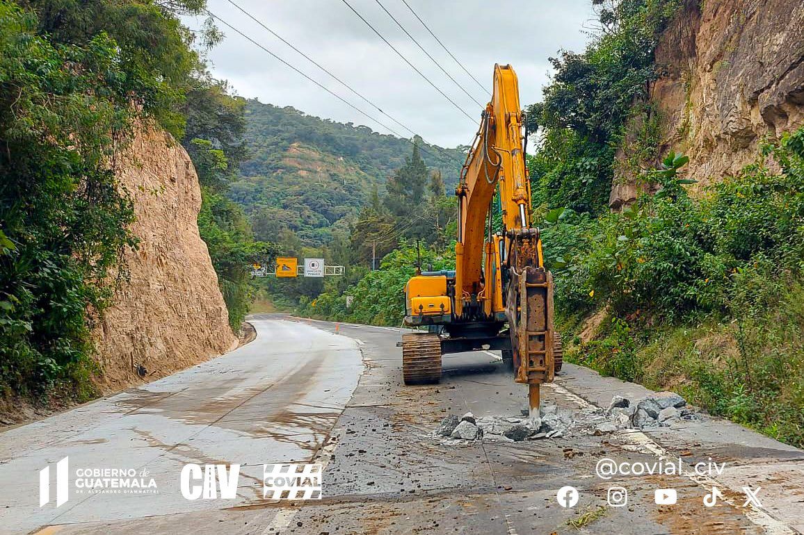 Reportan tráfico lento en cuesta Las Cañas por rehabilitación de carretera