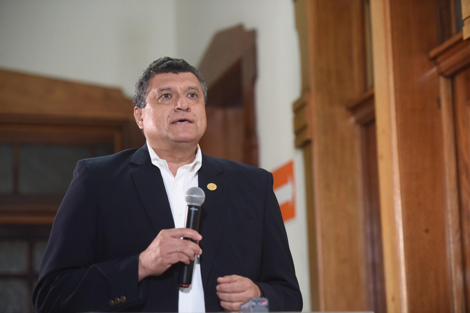 Vicepresidente Guillermo Castillo no se presenta a audiencia con Comisión Pesquisidora