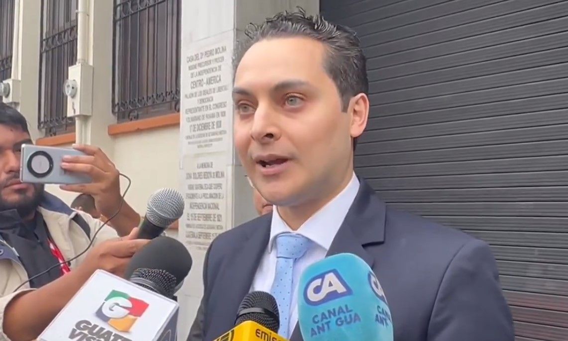 Abogados piden cumplir amparo de la CC que reconoce resultados electorales