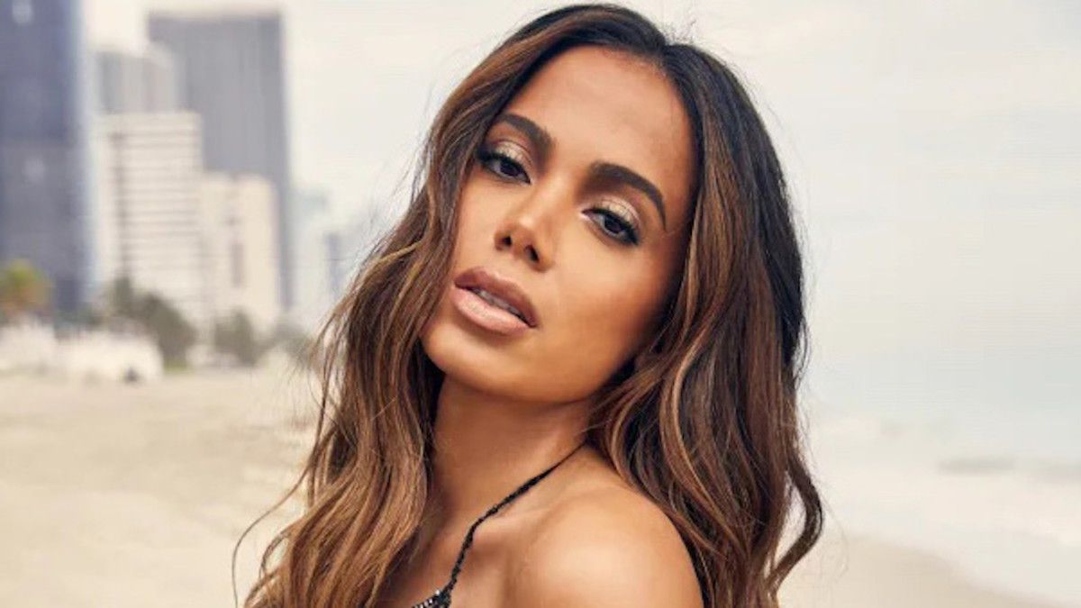 Anitta se desnuda completamente en las redes sin pudor alguno