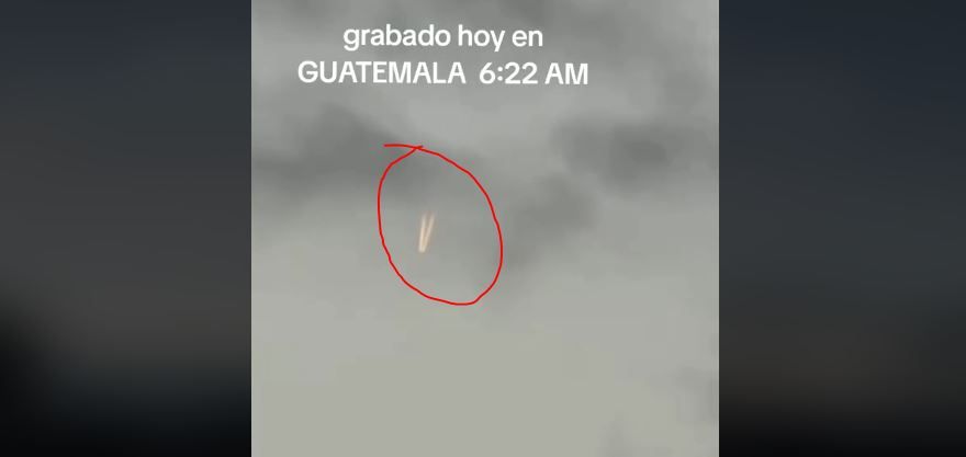 Luces en el cielo sorprenden y algunos las relacionan con el sismo