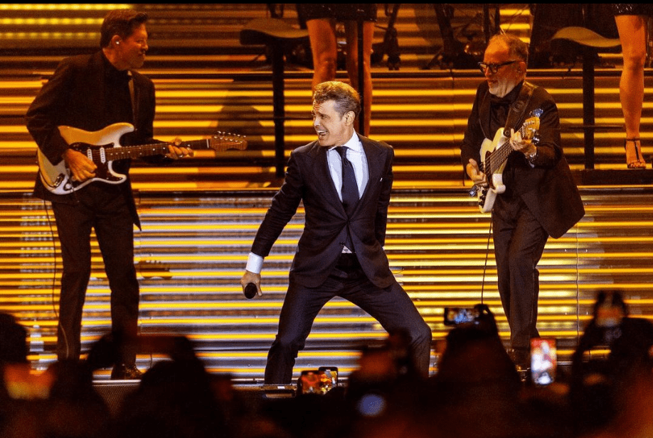 Luis Miguel no cantó en el Zócalo de México ¿Cuál fue la razón?