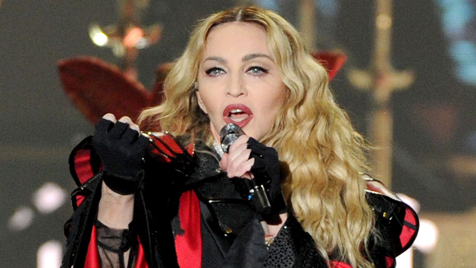 “¡Ya descansa!” Aspecto de Madonna a sus 65 años preocupa a fans