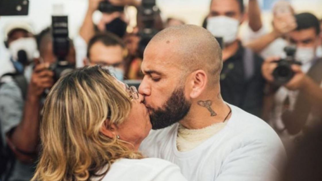 Dani Alves y su madre