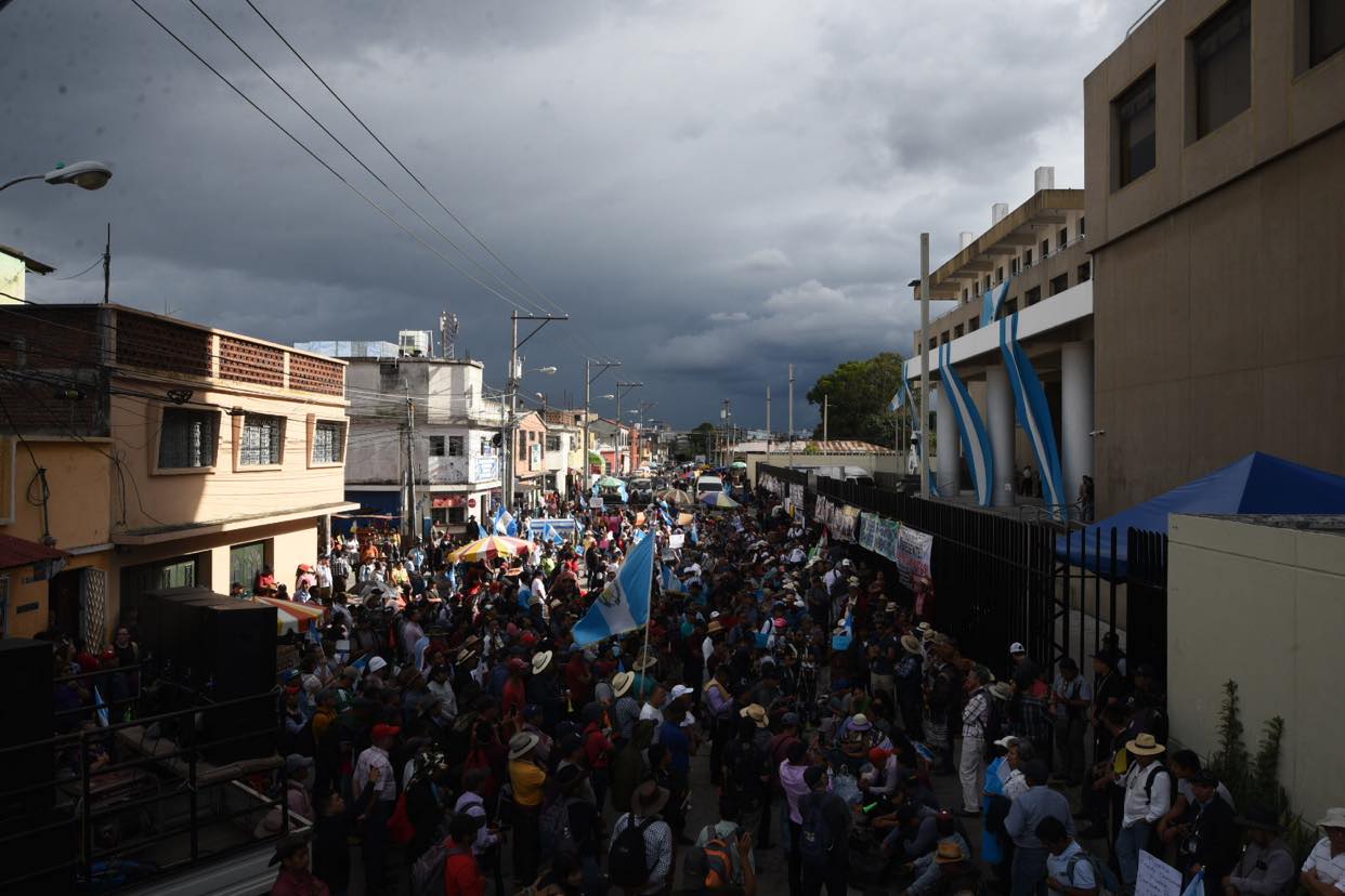 Pobladores de San Juan Comalapa anuncian acciones por la democracia