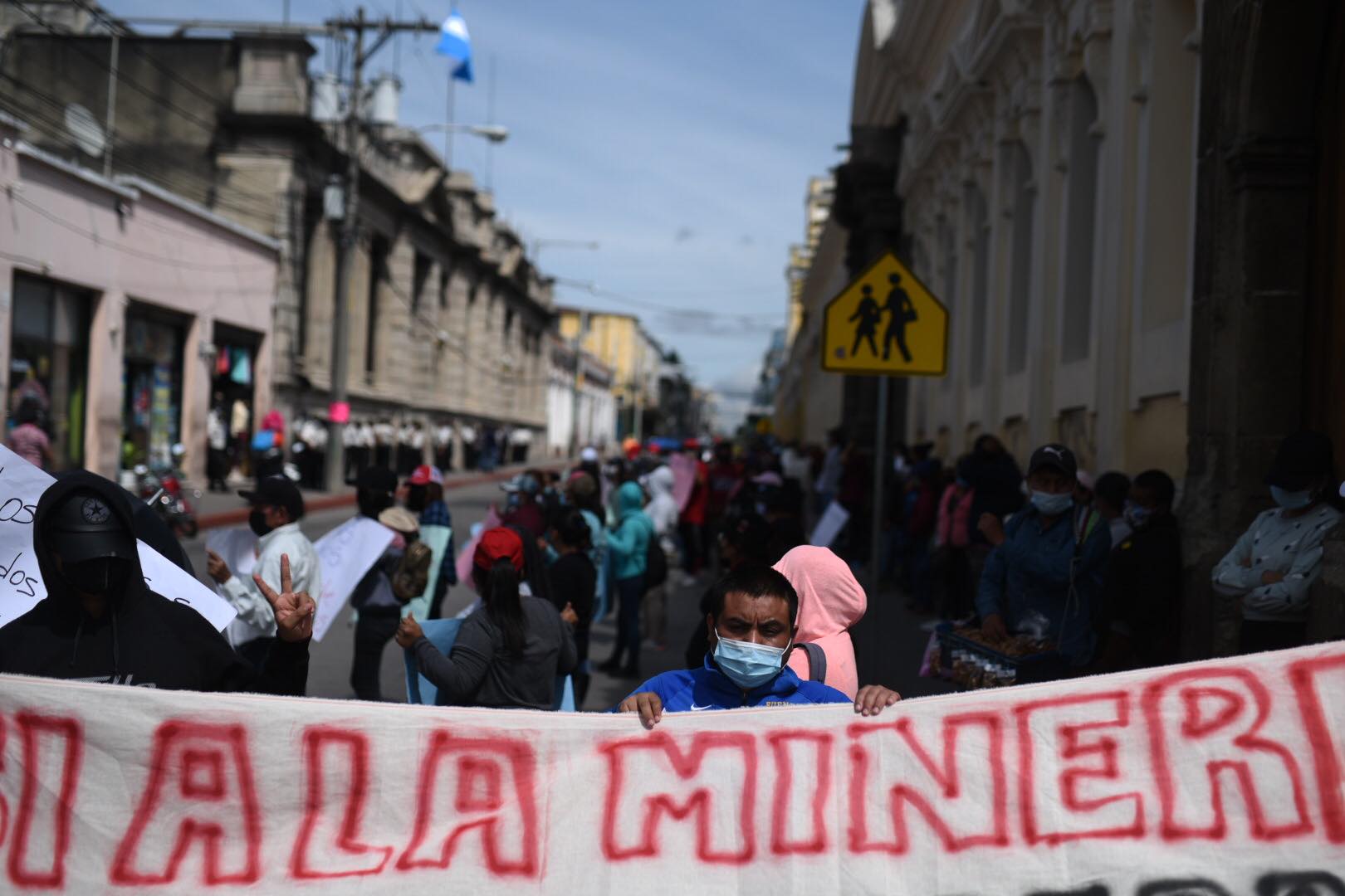 El Salvador expresa a Guatemala su preocupación por el proyecto minero Cerro Blanco