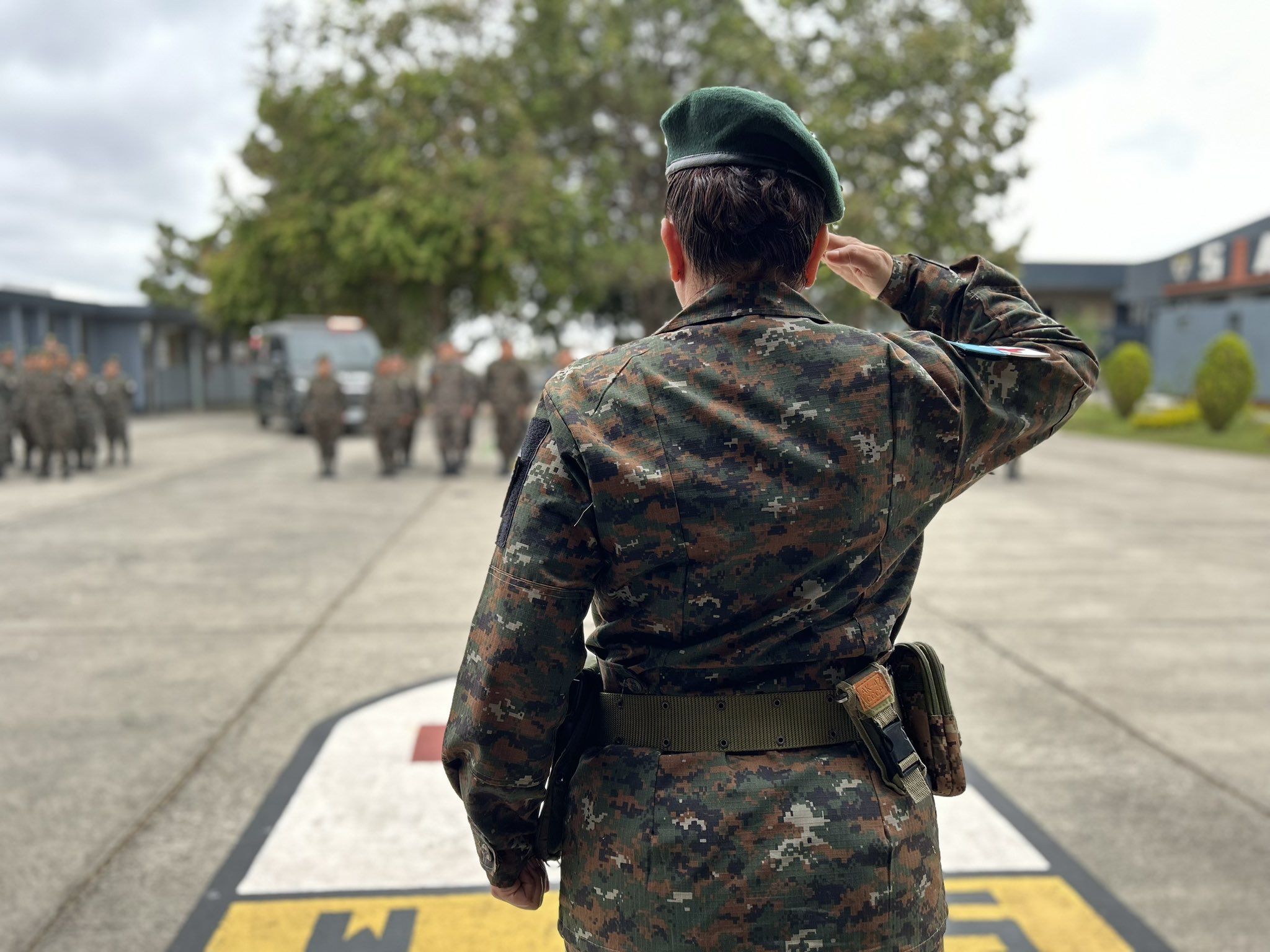 Ejército anuncia primer nombramiento de una mujer como comandante