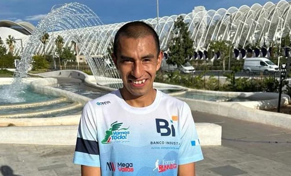 ¡Fuerza, campeón! Alberto González es hospitalizado