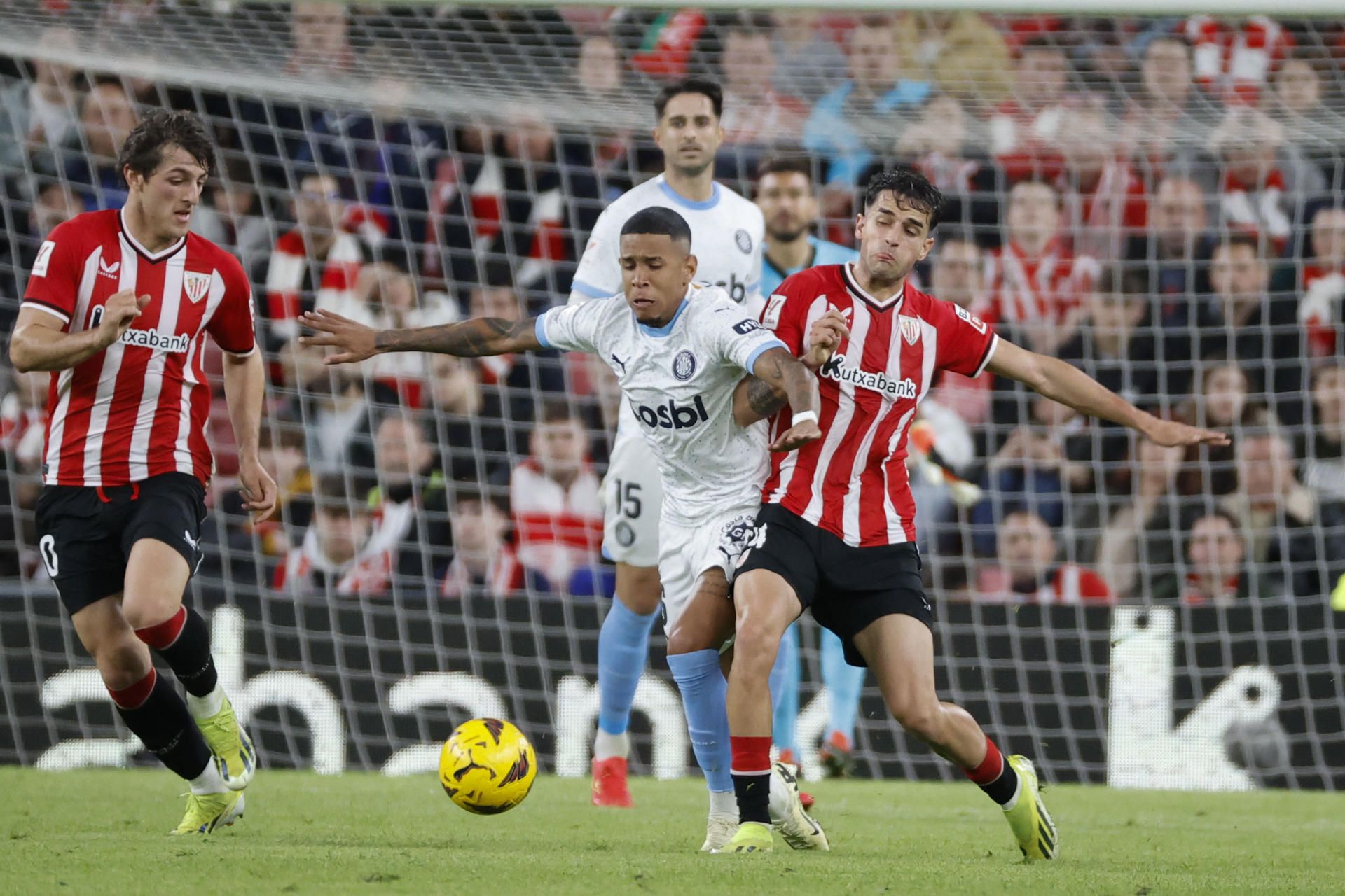 Girona se desmorona ante el Athletic Club