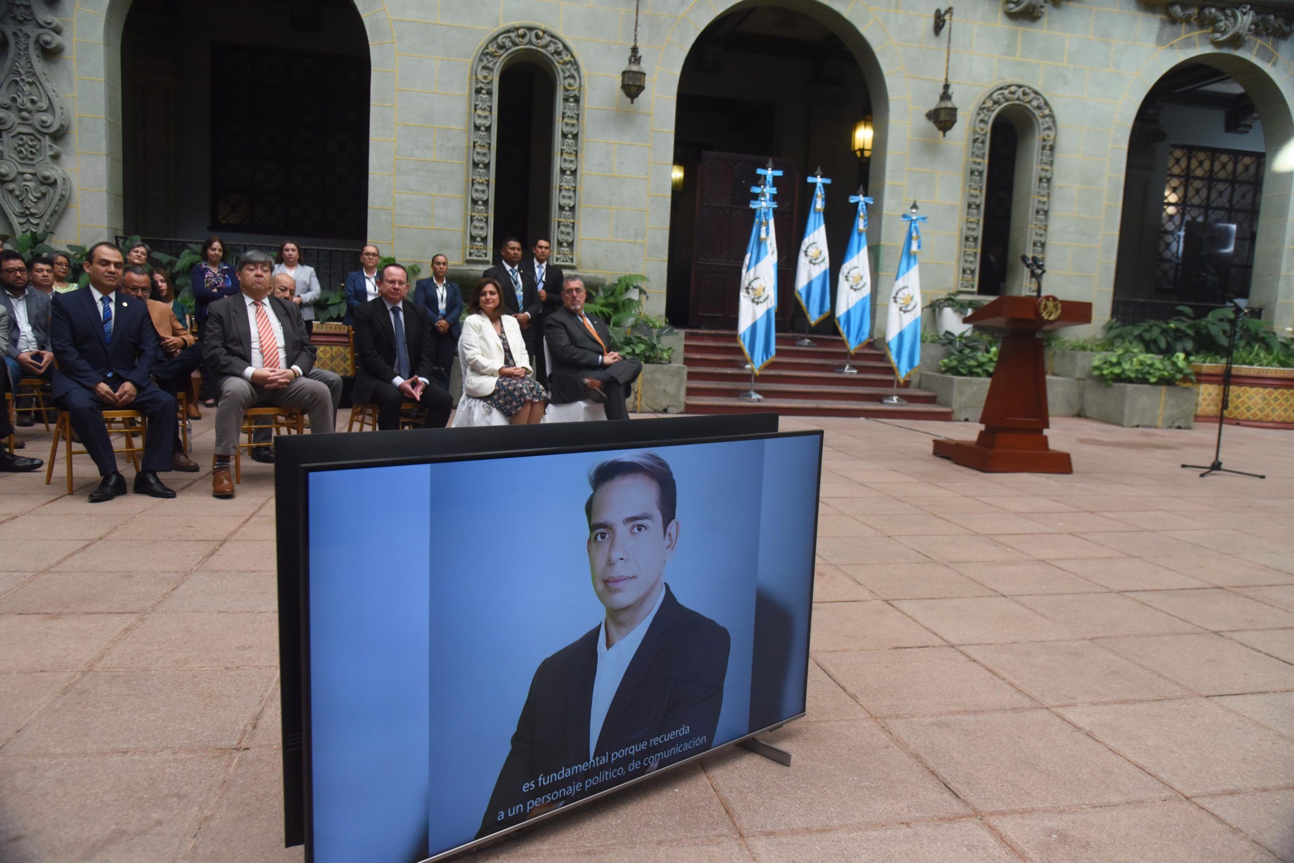 Gobierno habilita sala de prensa en el Palacio Nacional