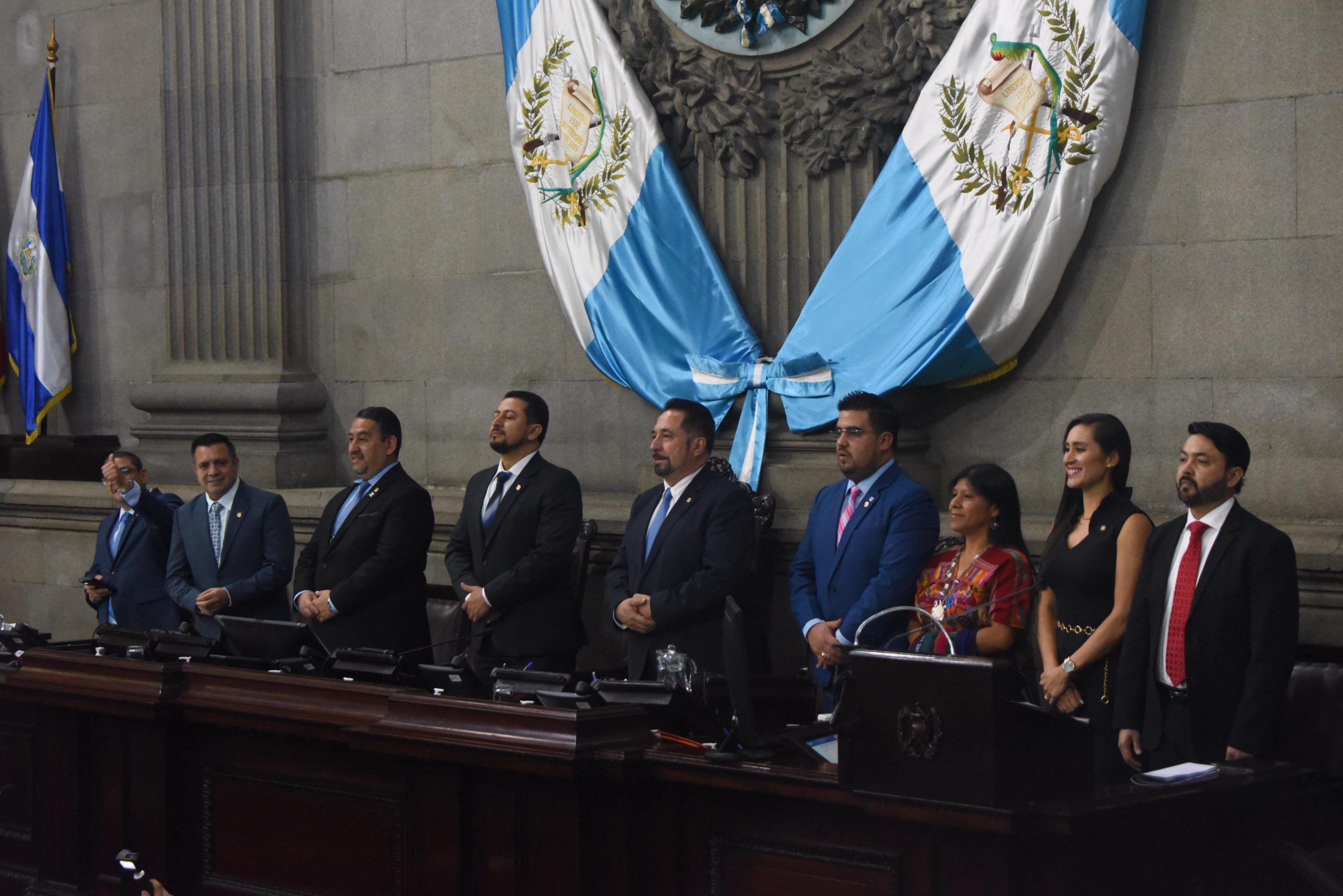 Congreso revela incremento de hasta 425 % de plazas en las últimas dos legislaturas