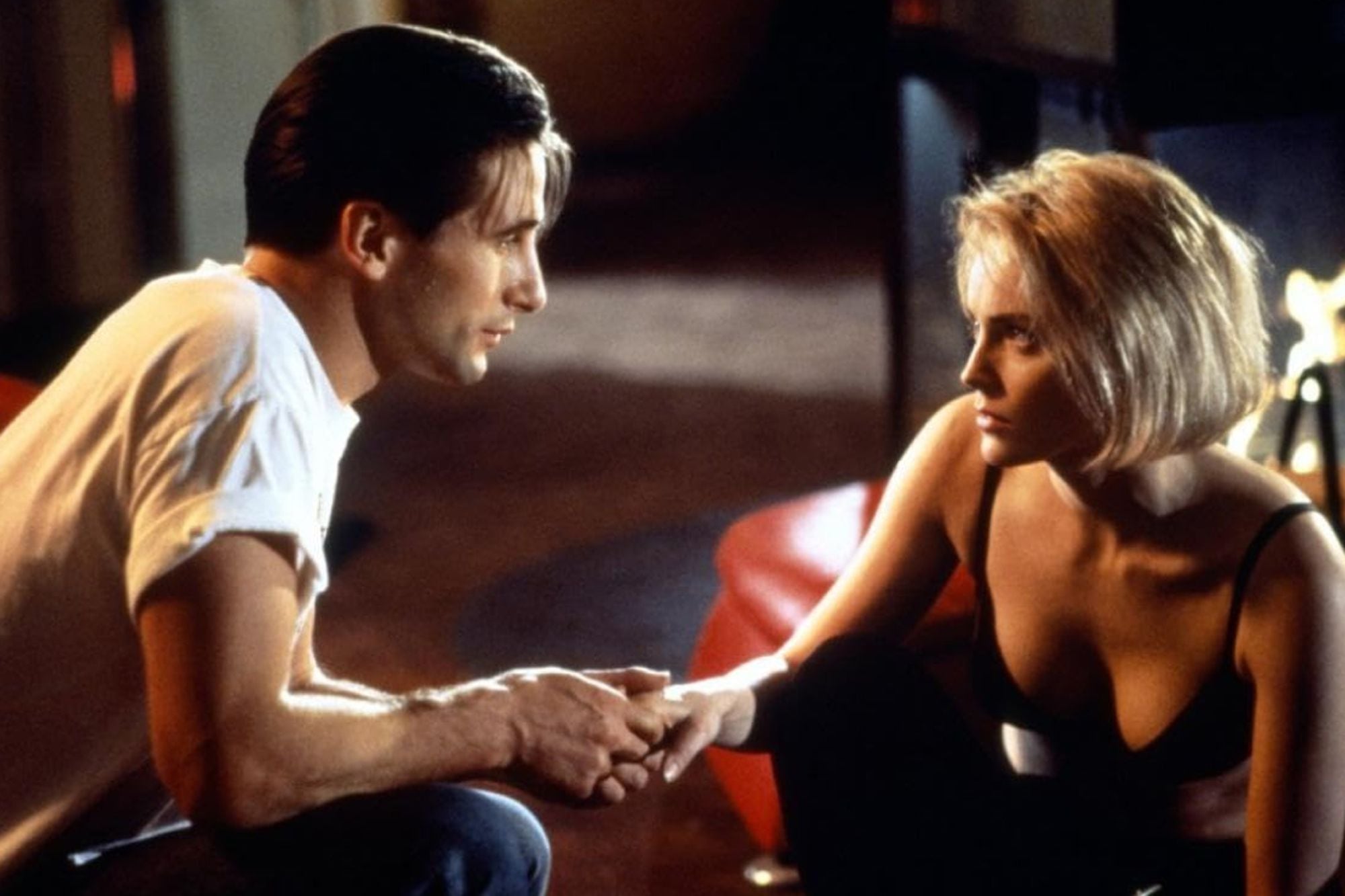 Sharon Stone revela que fue obligada a tener relaciones sexuales con Billy Baldwin