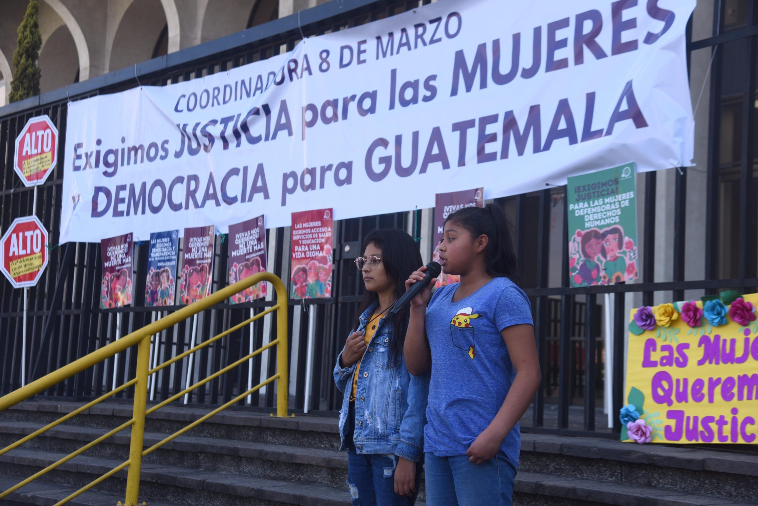 “Queremos una vida digna y en paz”, expresan mujeres guatemaltecas en su día