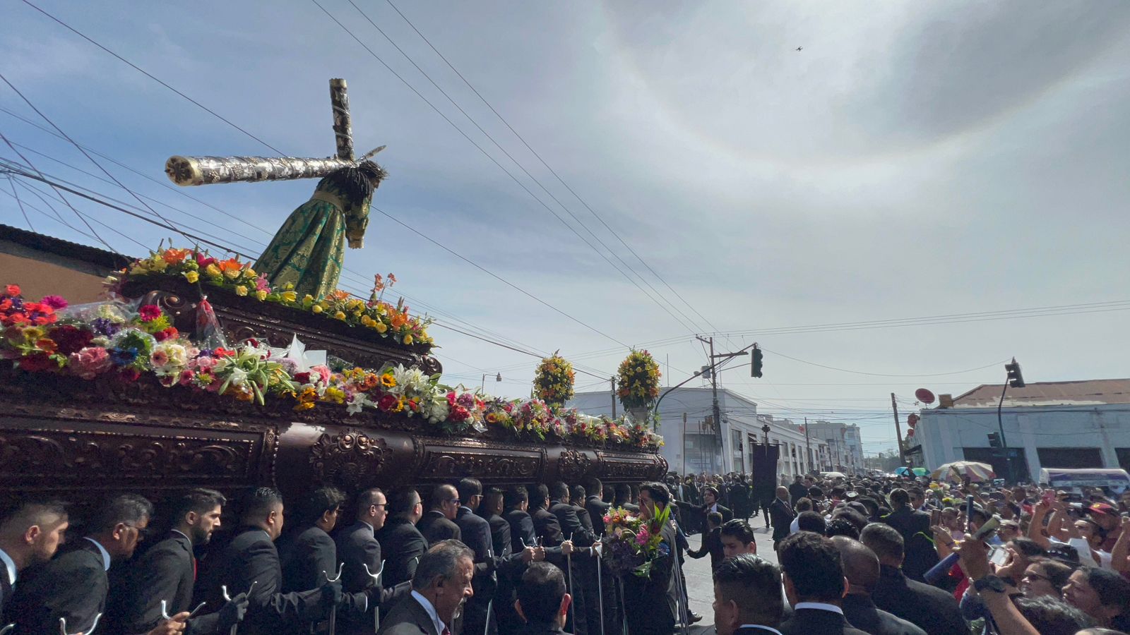 Procesión de La Reseña, Jesús de la Merced, a su paso por el parque Colón