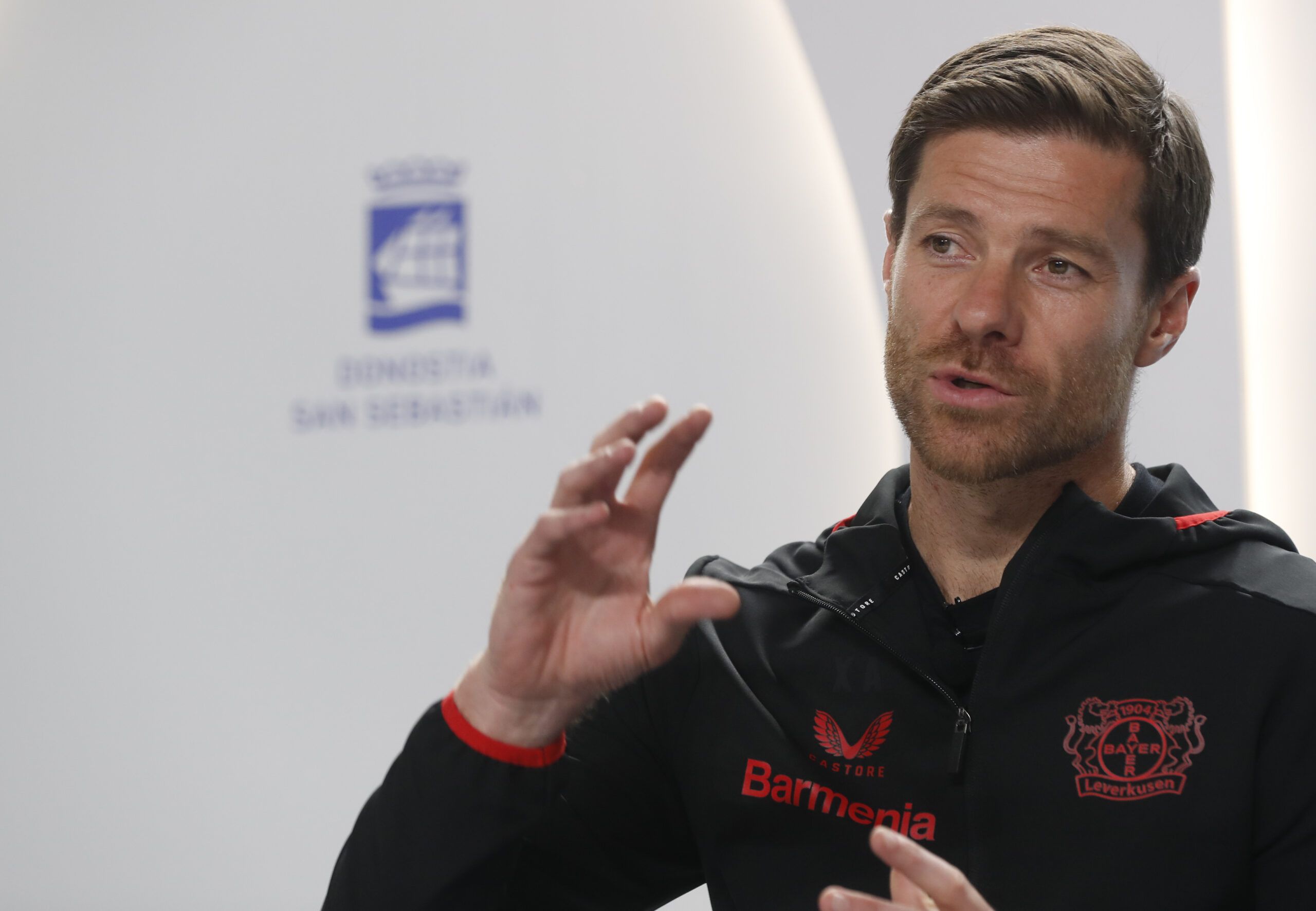 Xabi Alonso confirma que se queda en el Bayer Leverkusen