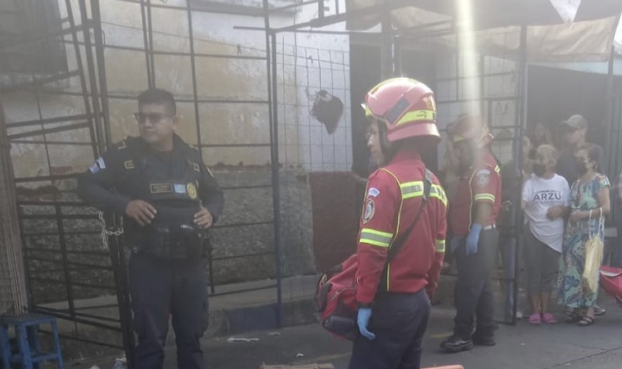 PNC muere al intentar evitar asalto de camión de valores en la zona 7