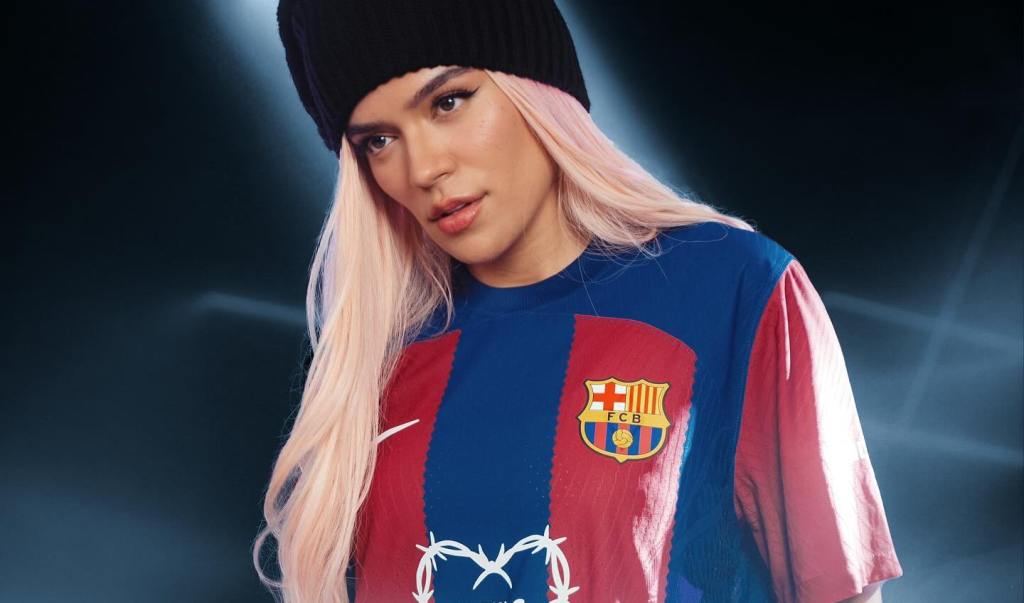 Karol G muestra su colaboración con el FC Barcelona, así reaccionan sus fans