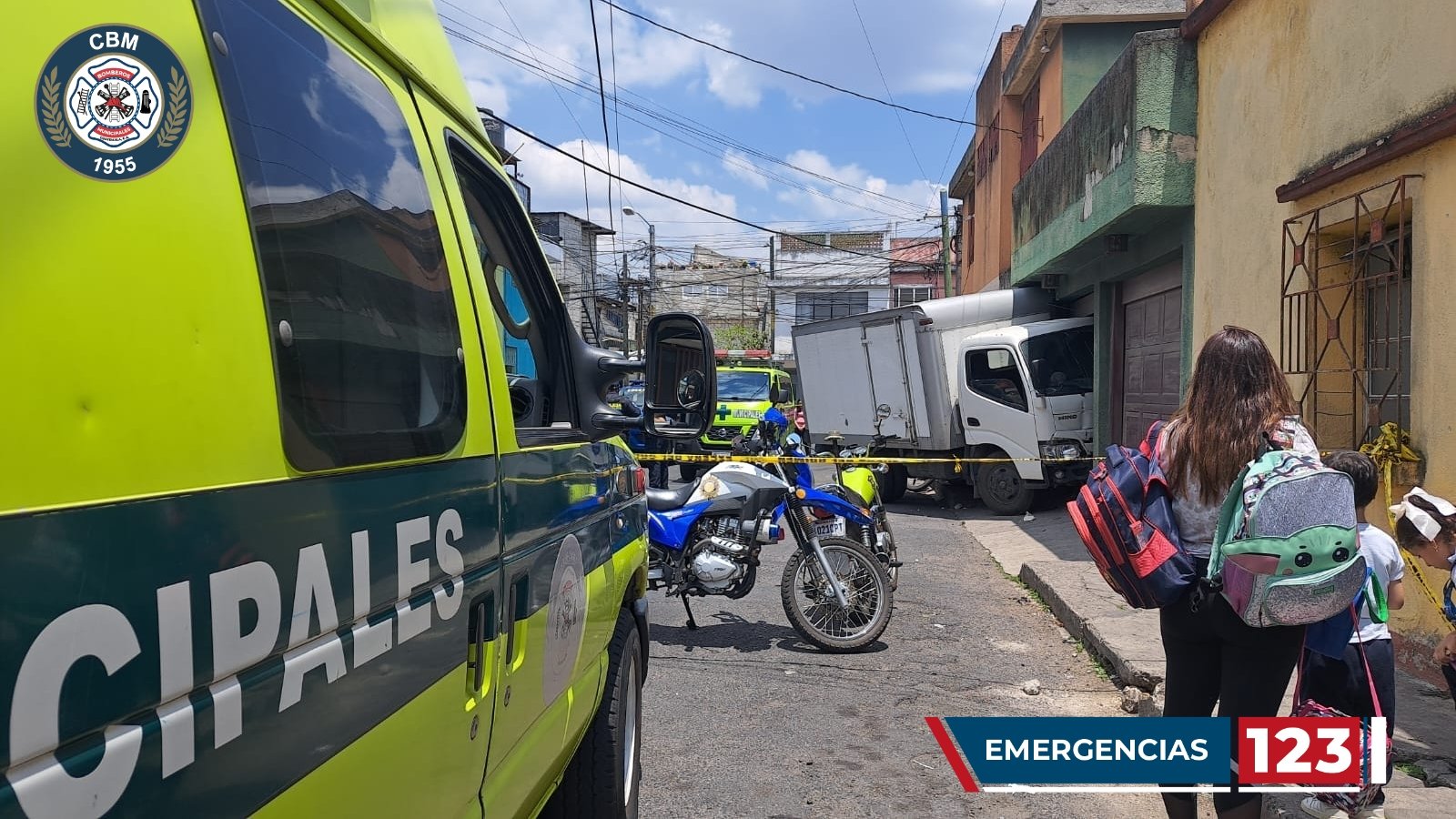 Conductor de camión atropella a madre e hija en zona 6