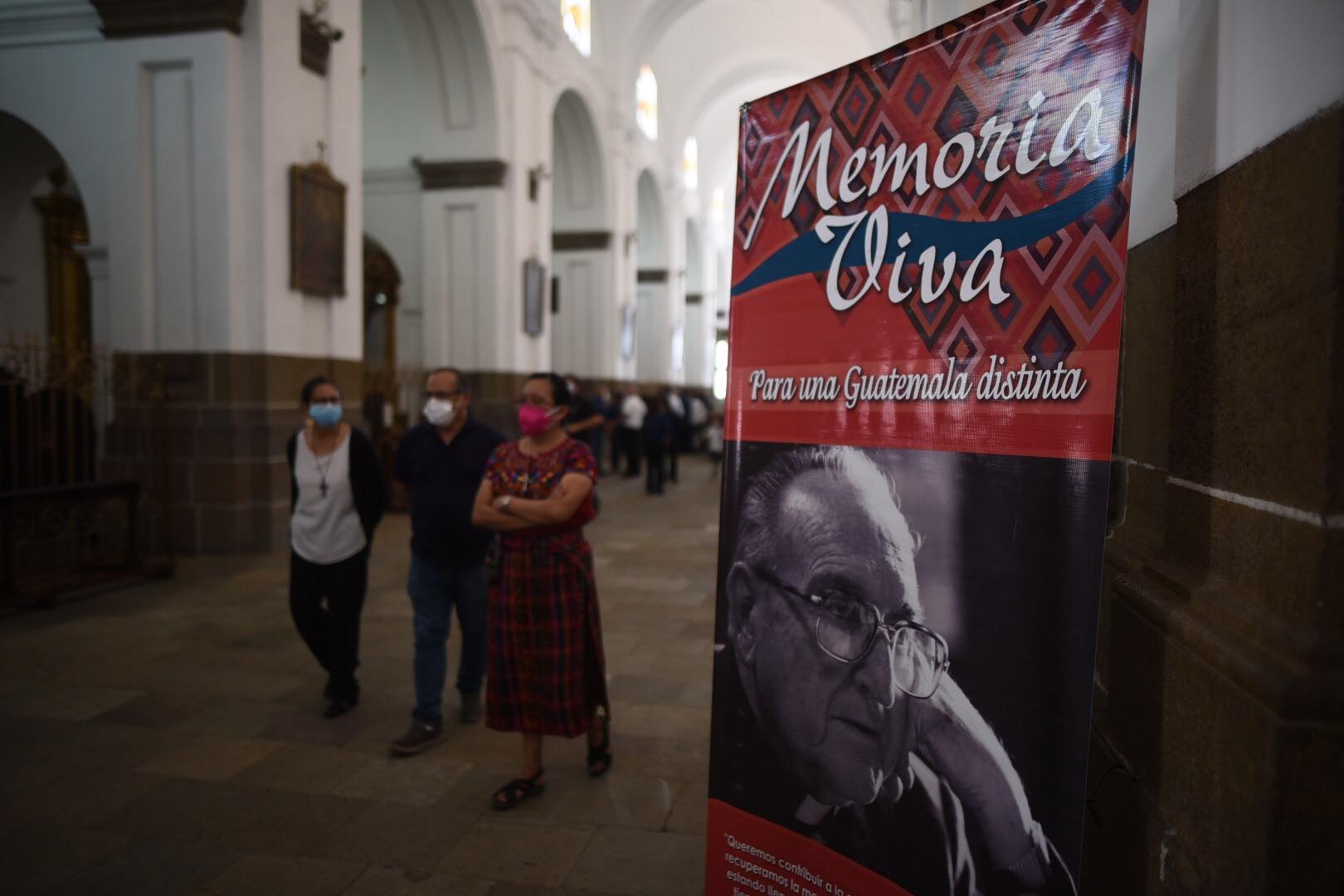 Fieles católicos recuerdan al obispo Gerardi luego de 26 años de su asesinato