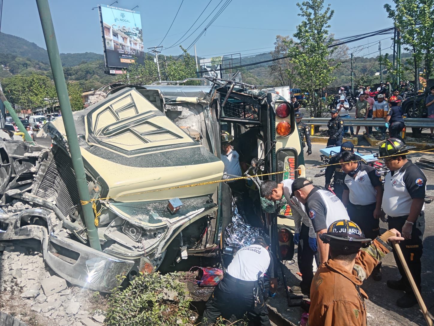 Dos muertos por accidente de bus en ruta Interamericana