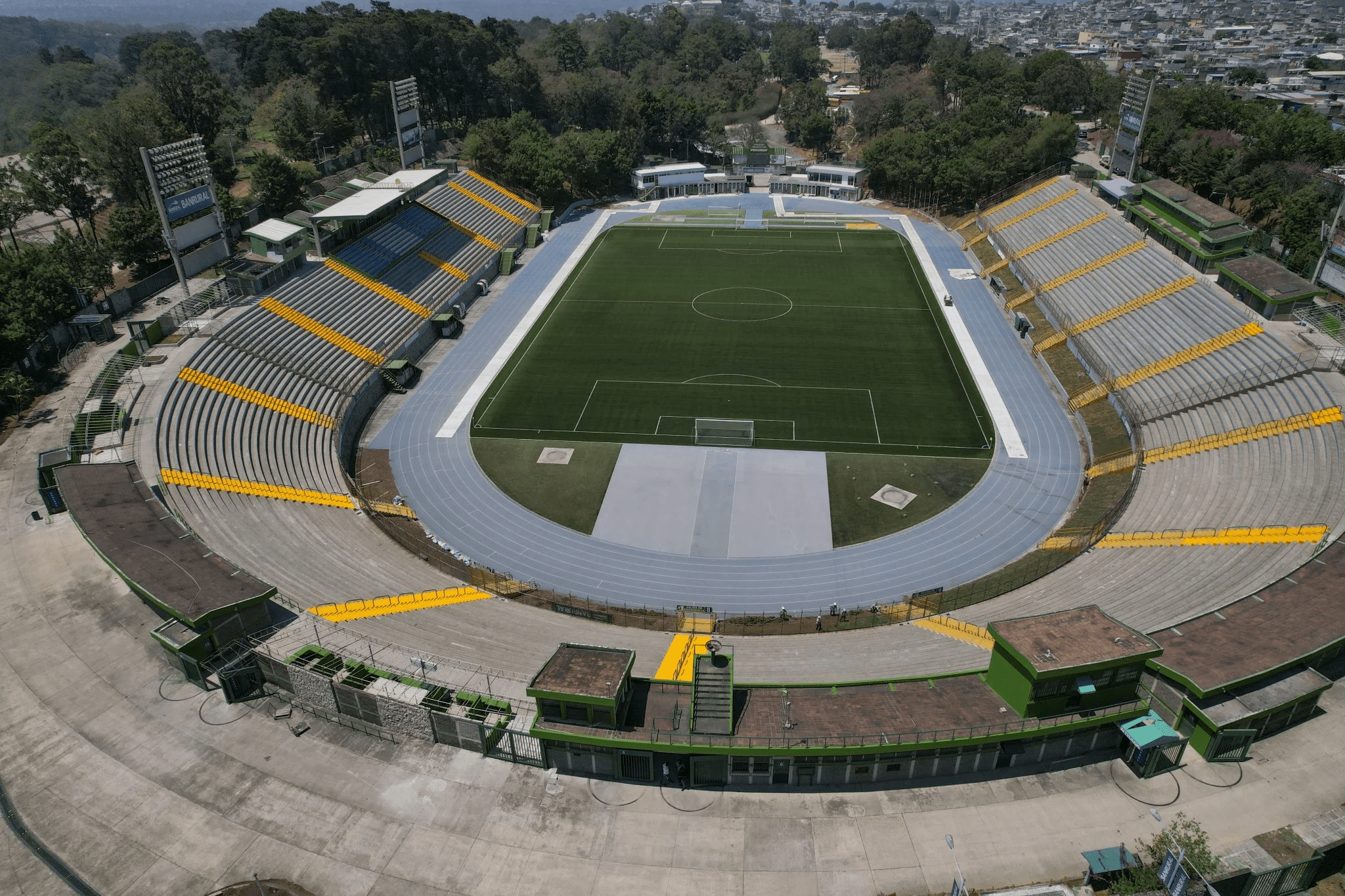 Las promociones de Comunicaciones para su regreso al estadio Cementos Progreso