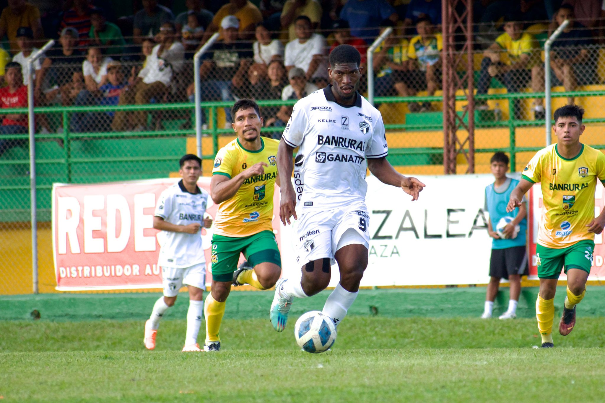 Guastatoya vence al campeón y sueña con llegar a la liguilla