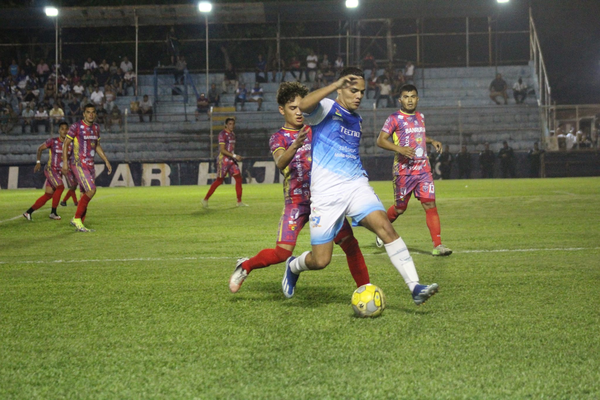 Más equipos se suman a la fase final de la Primera División