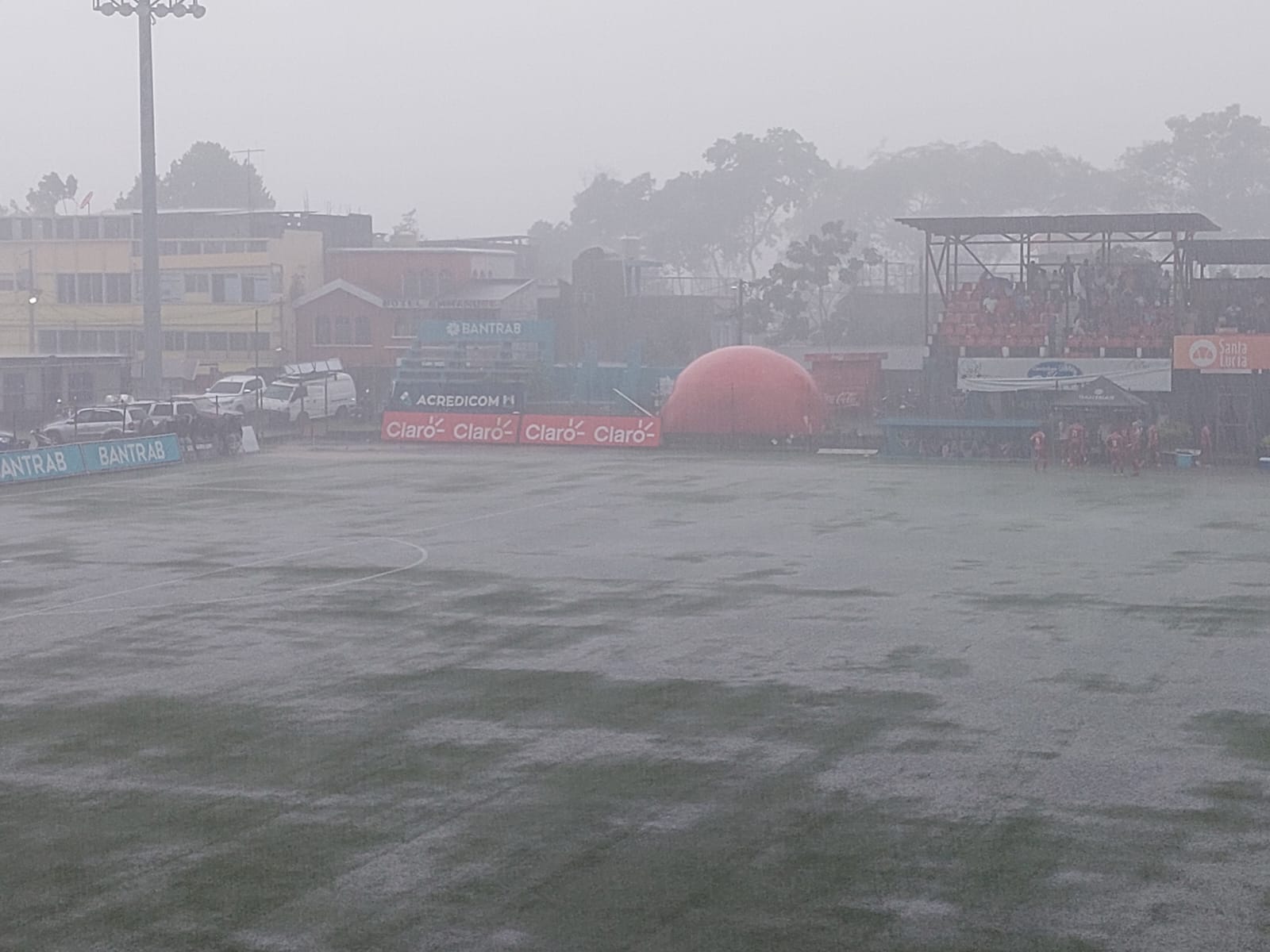 Suspendido el Malacateco vs. Zacapa por fuerte lluvia