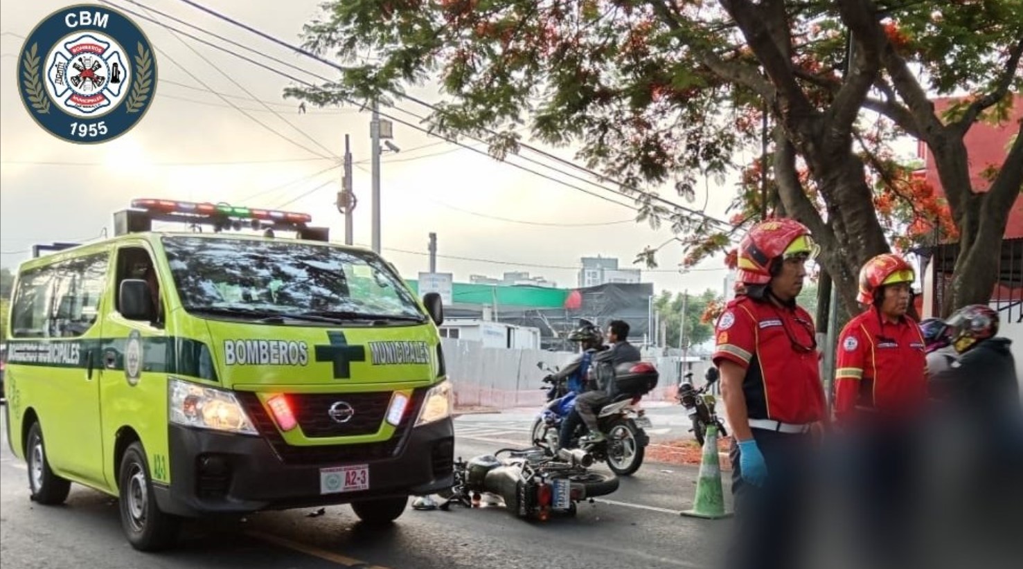 Muere motorista tras accidente en zona 11