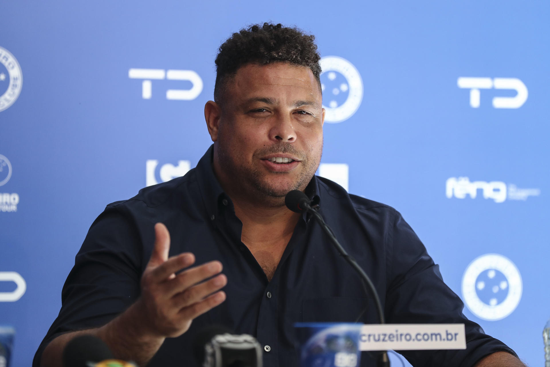 Ronaldo Nazario vende el 90% de las acciones del Cruzeiro