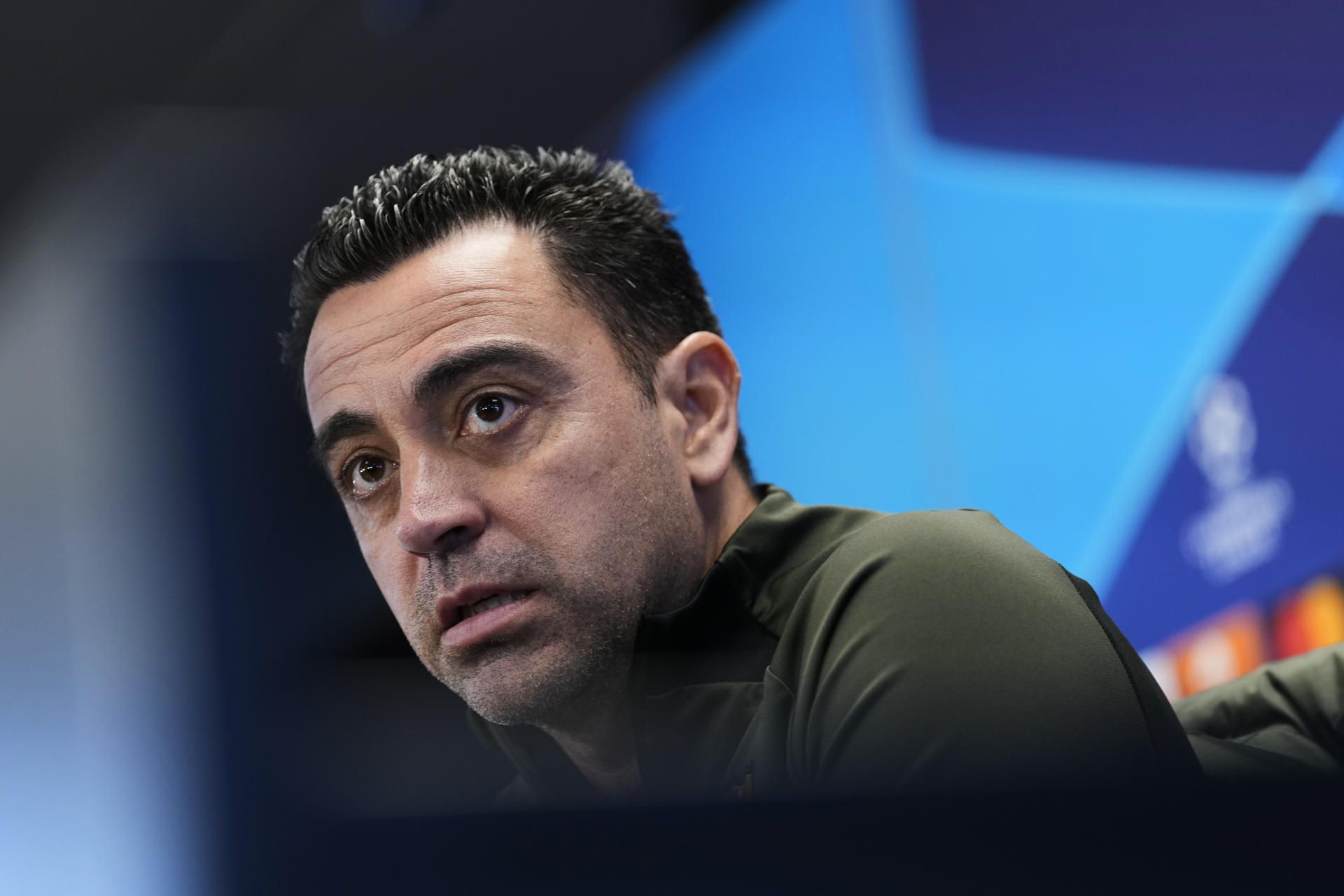 Xavi pone al PSG como favorito en la serie ante el Barça