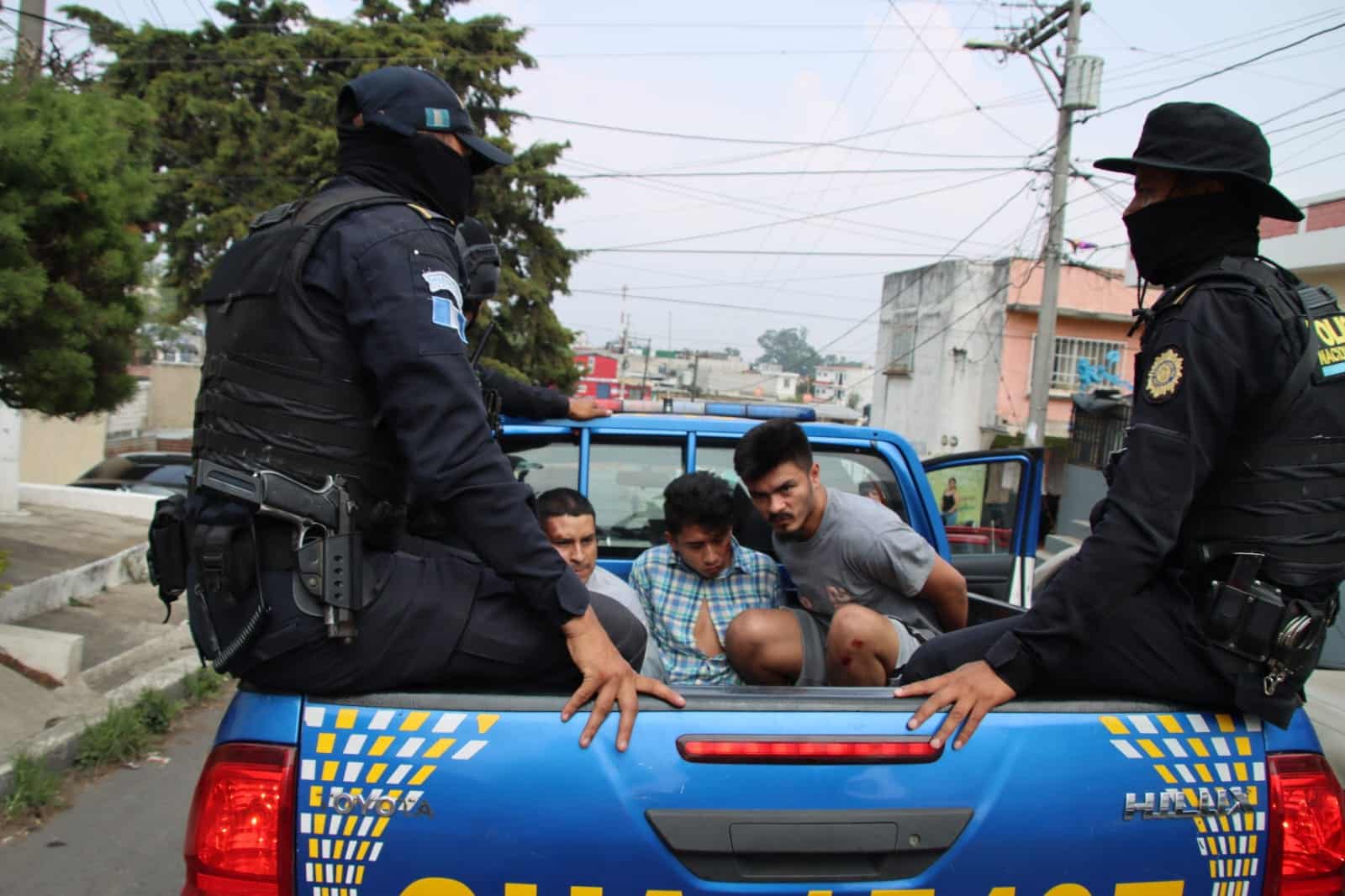 Capturan a tres presuntos sicarios tras disparar en Villa Nueva