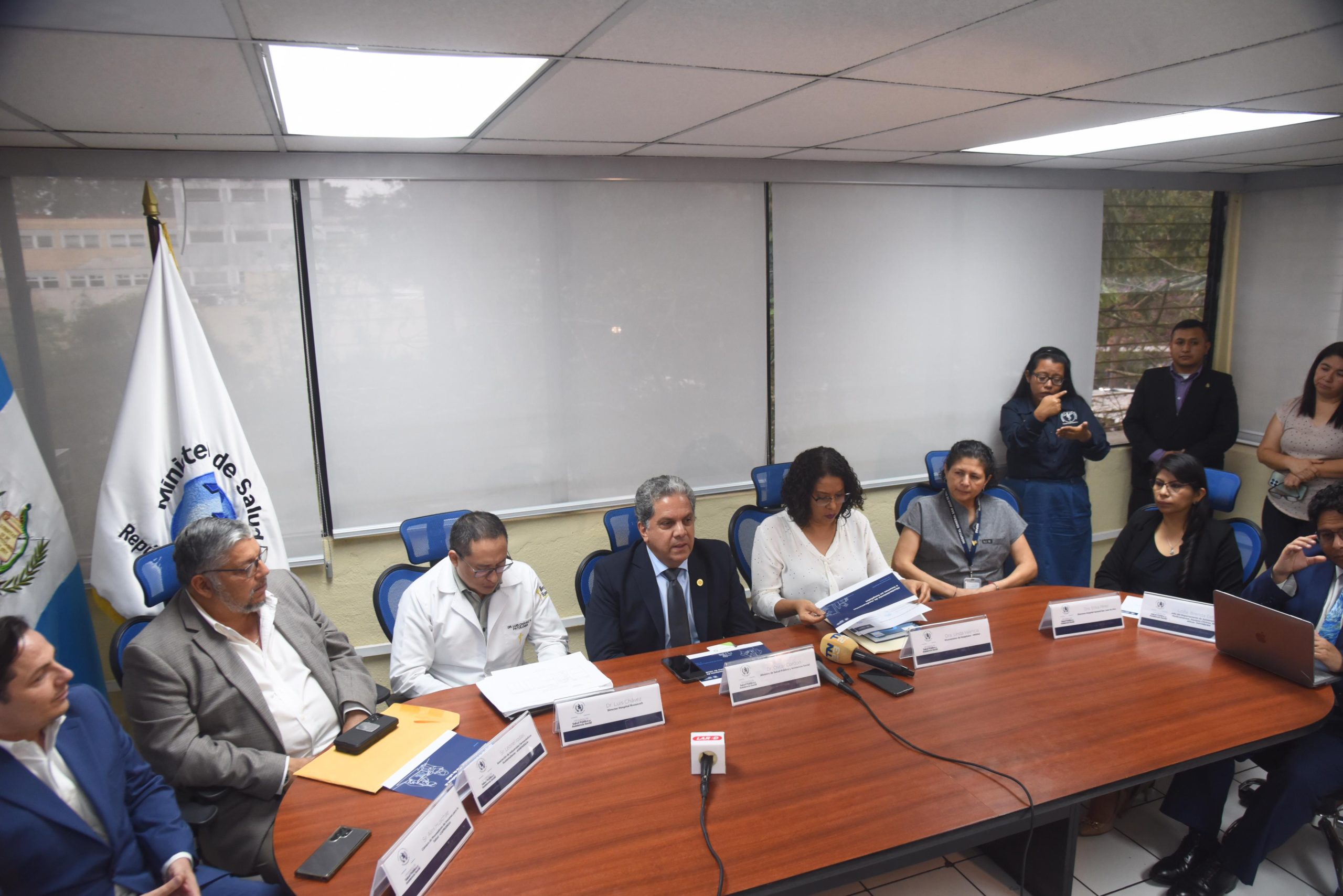 Salud presenta avances en el fortalecimiento de insumos y medicamentos