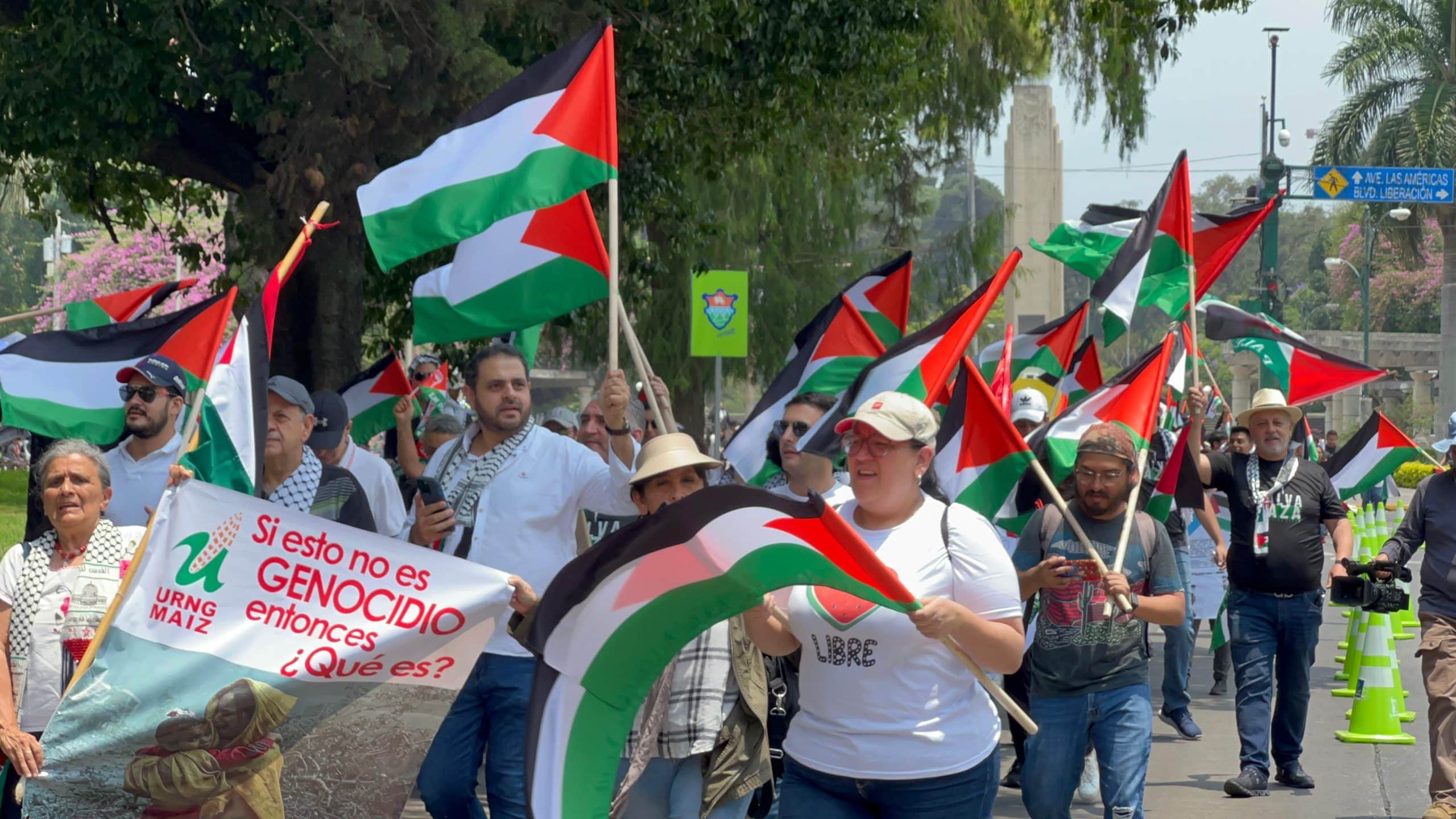 Marchan para rechazar la violencia en contra de Palestina