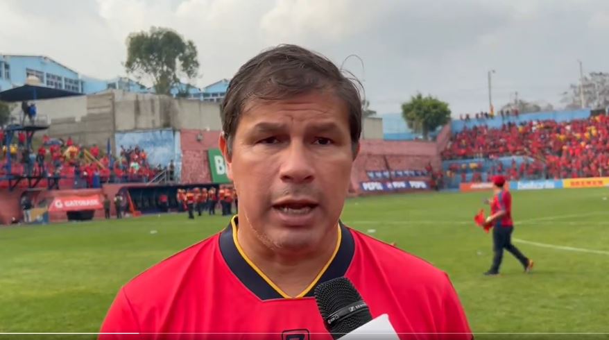 Carlos González fue testigo de la copa 32 de Municipal