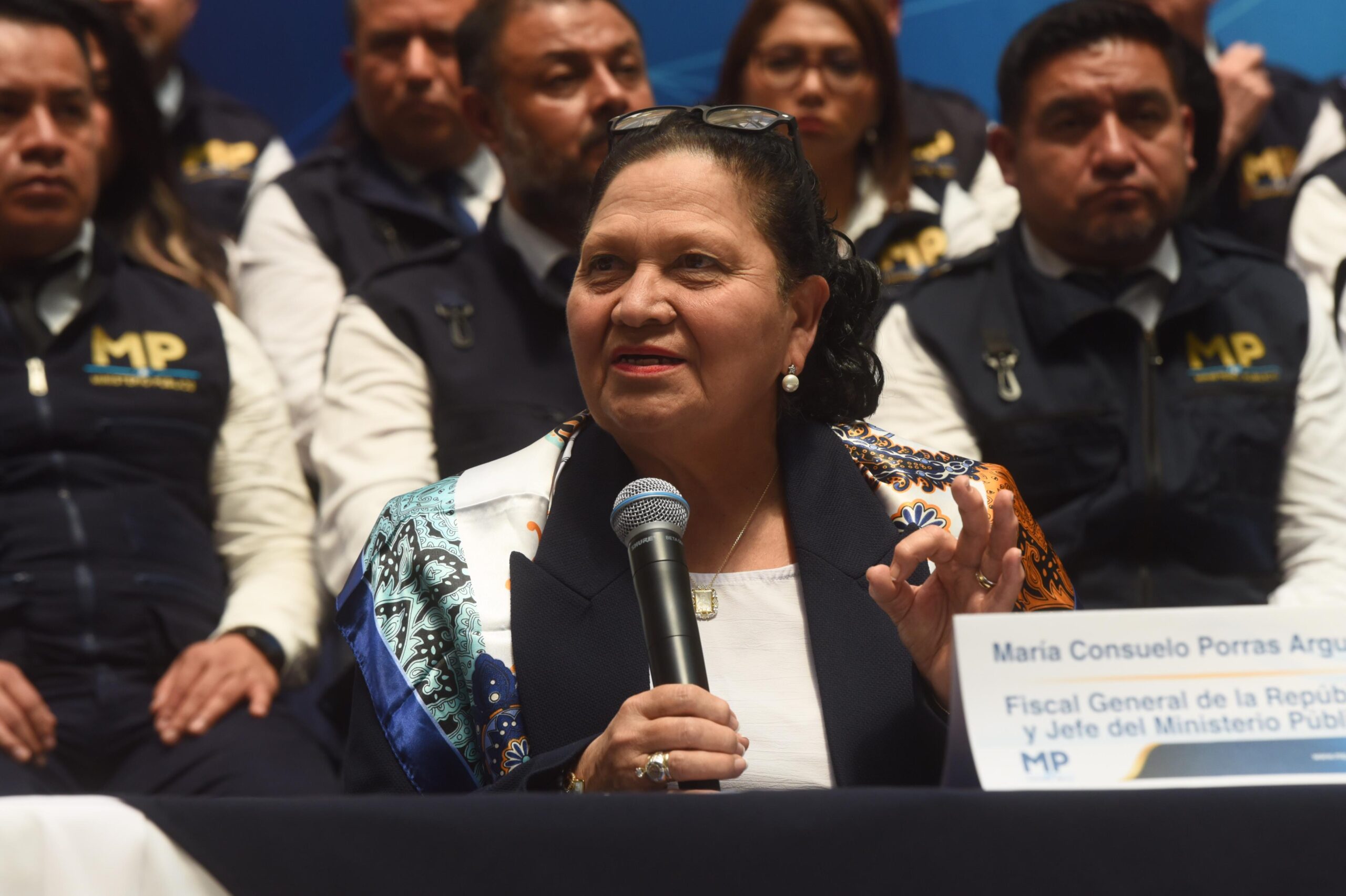 CC confirma amparo provisional a favor de la fiscal general