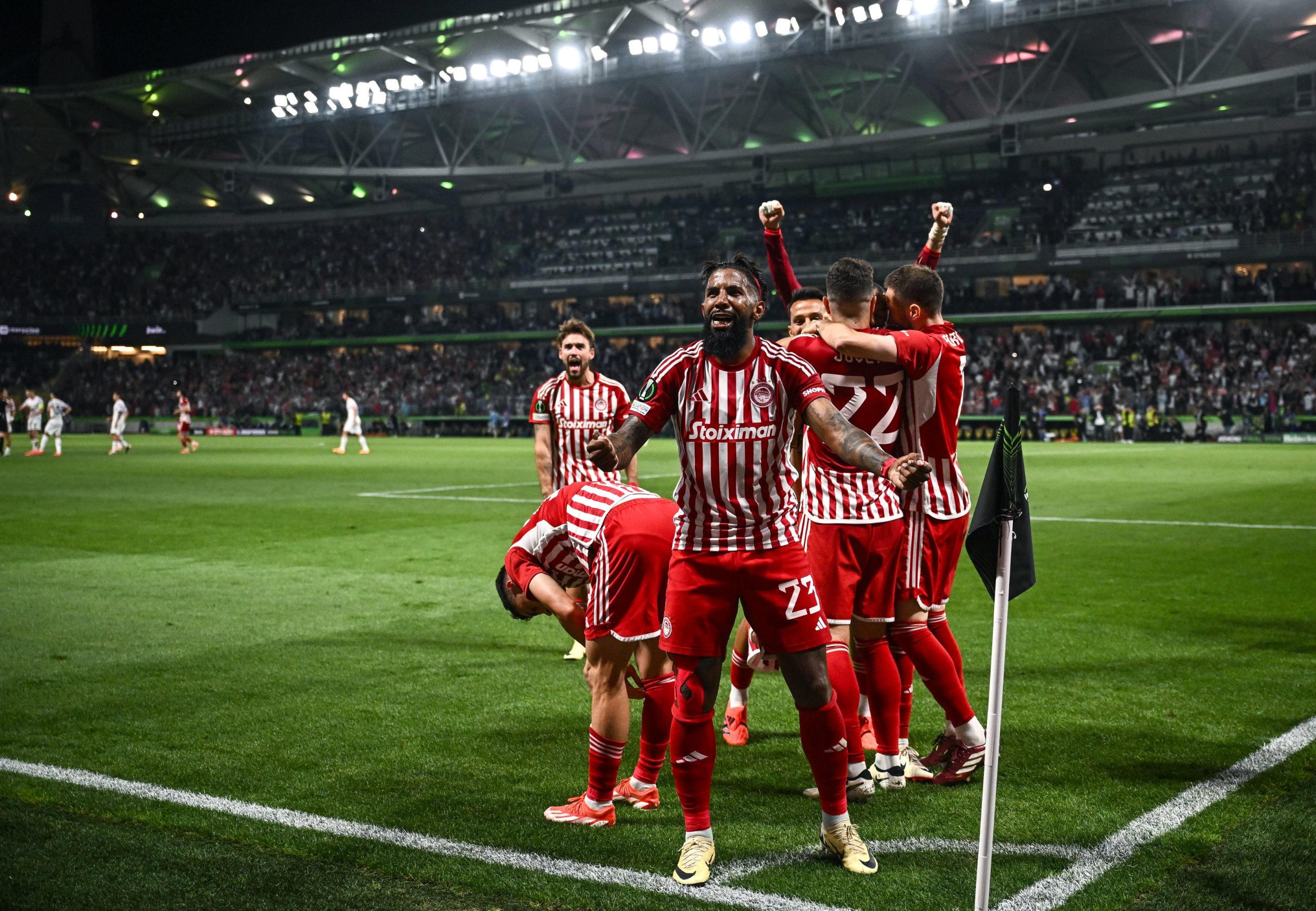 Olympiacos conquista la UEFA Conference League