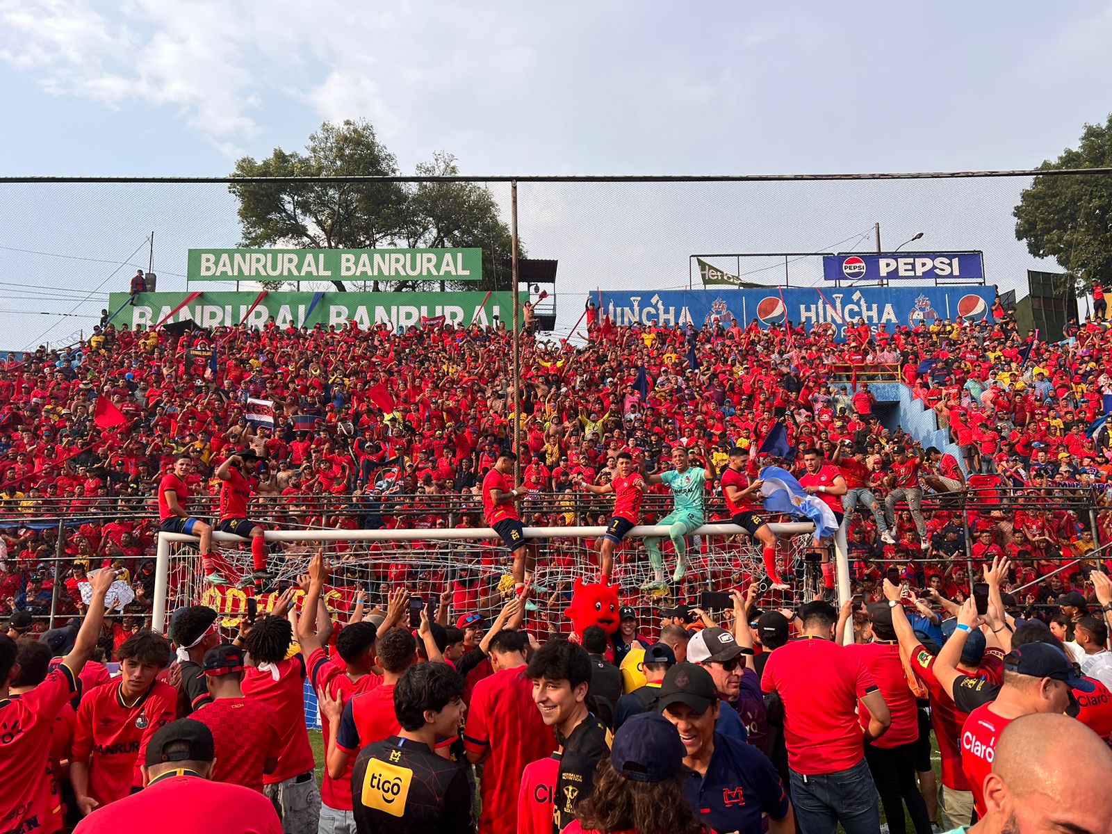 Órgano Disciplinario sanciona al campeón Municipal