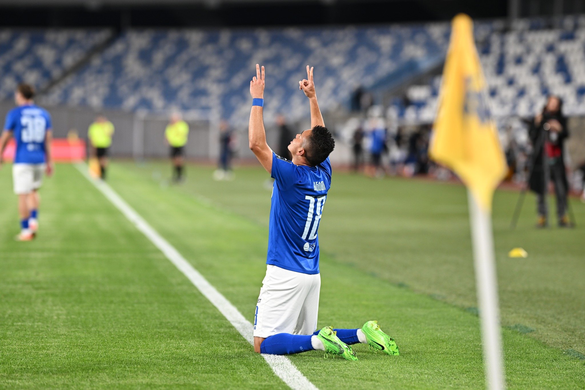 Óscar Santis juega su quinto partido completo con Dinamo Tbilisi