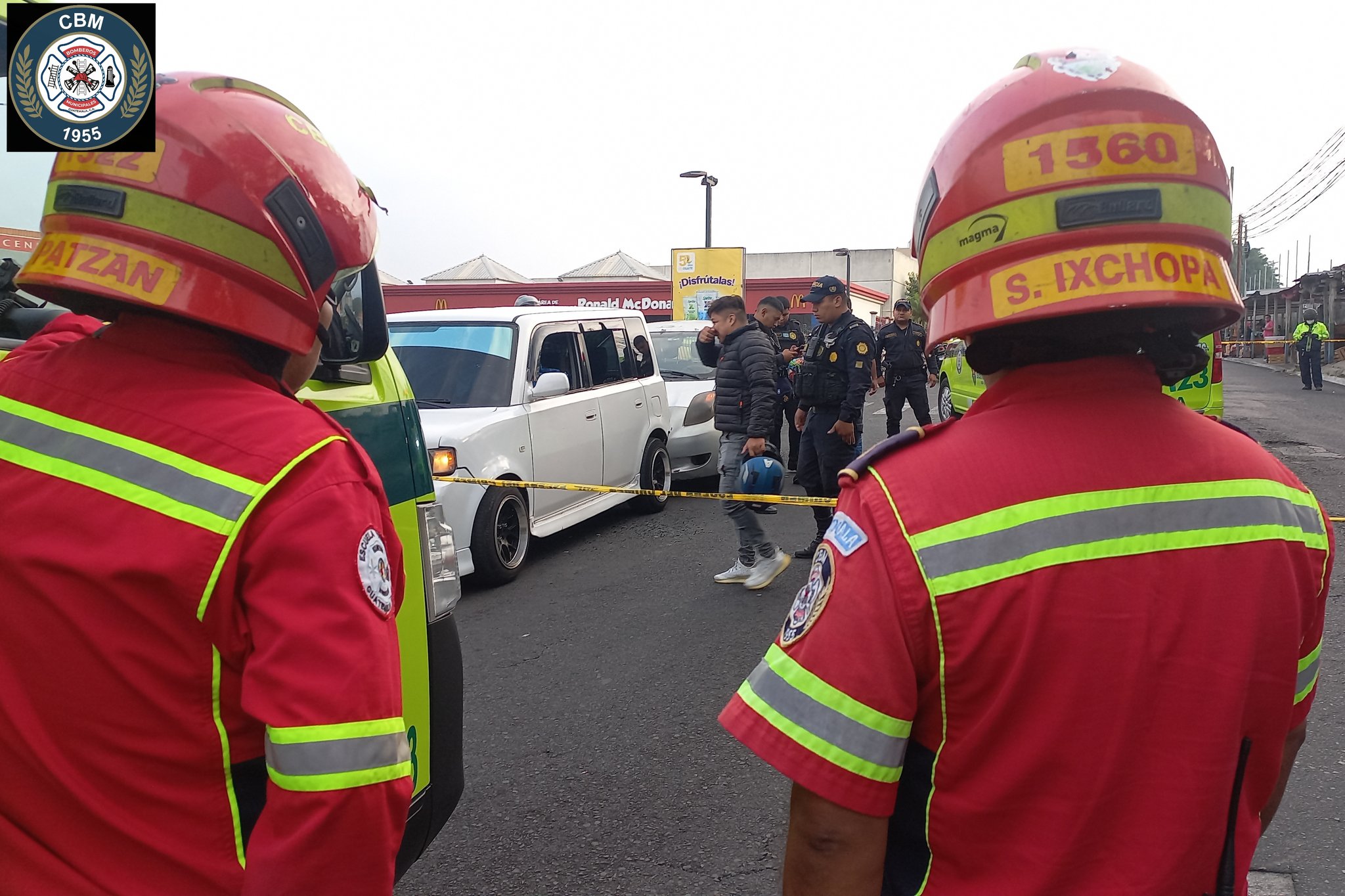 Conductor de vehículo muere tras ataque armado en Mixco