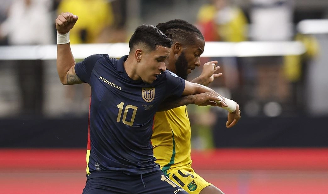 Kendry Páez hace su primer gol en Copa América e impone récord